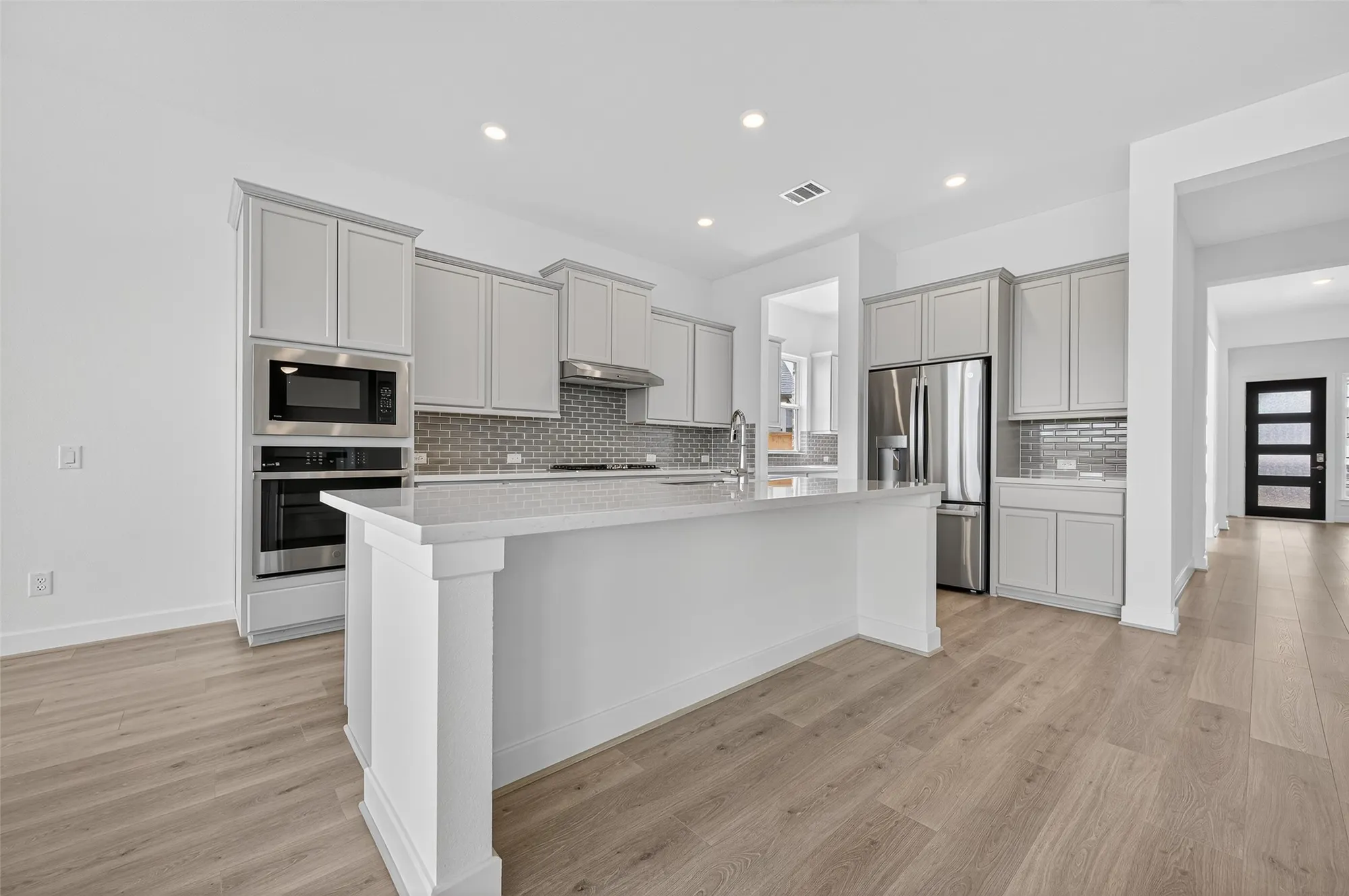 Property Slideshow image 17 of 46 | 29006 vermillian canyon ct, Fulshear, TX, 77441