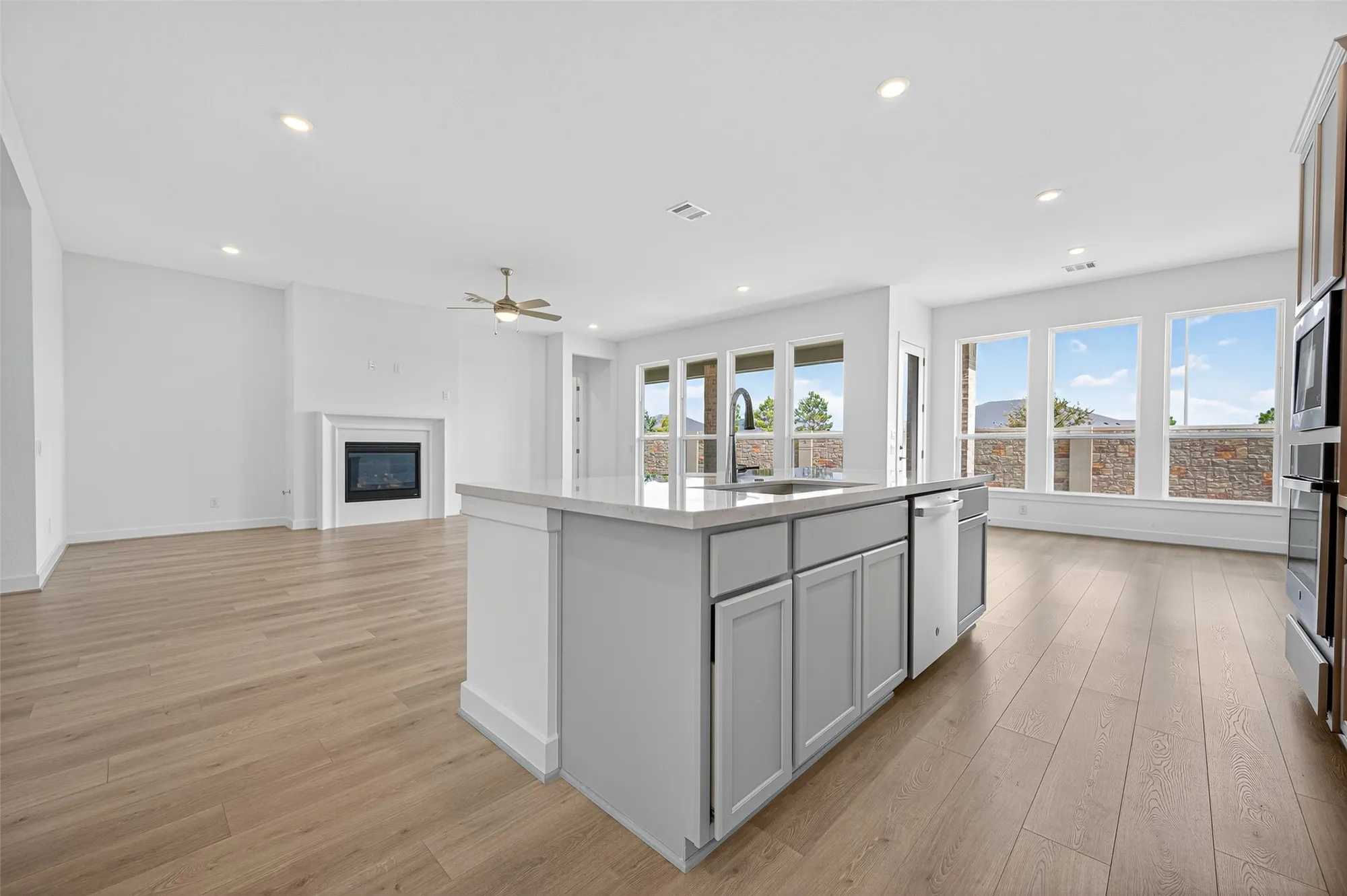 Property Slideshow image 20 of 46 | 29006 vermillian canyon ct, Fulshear, TX, 77441