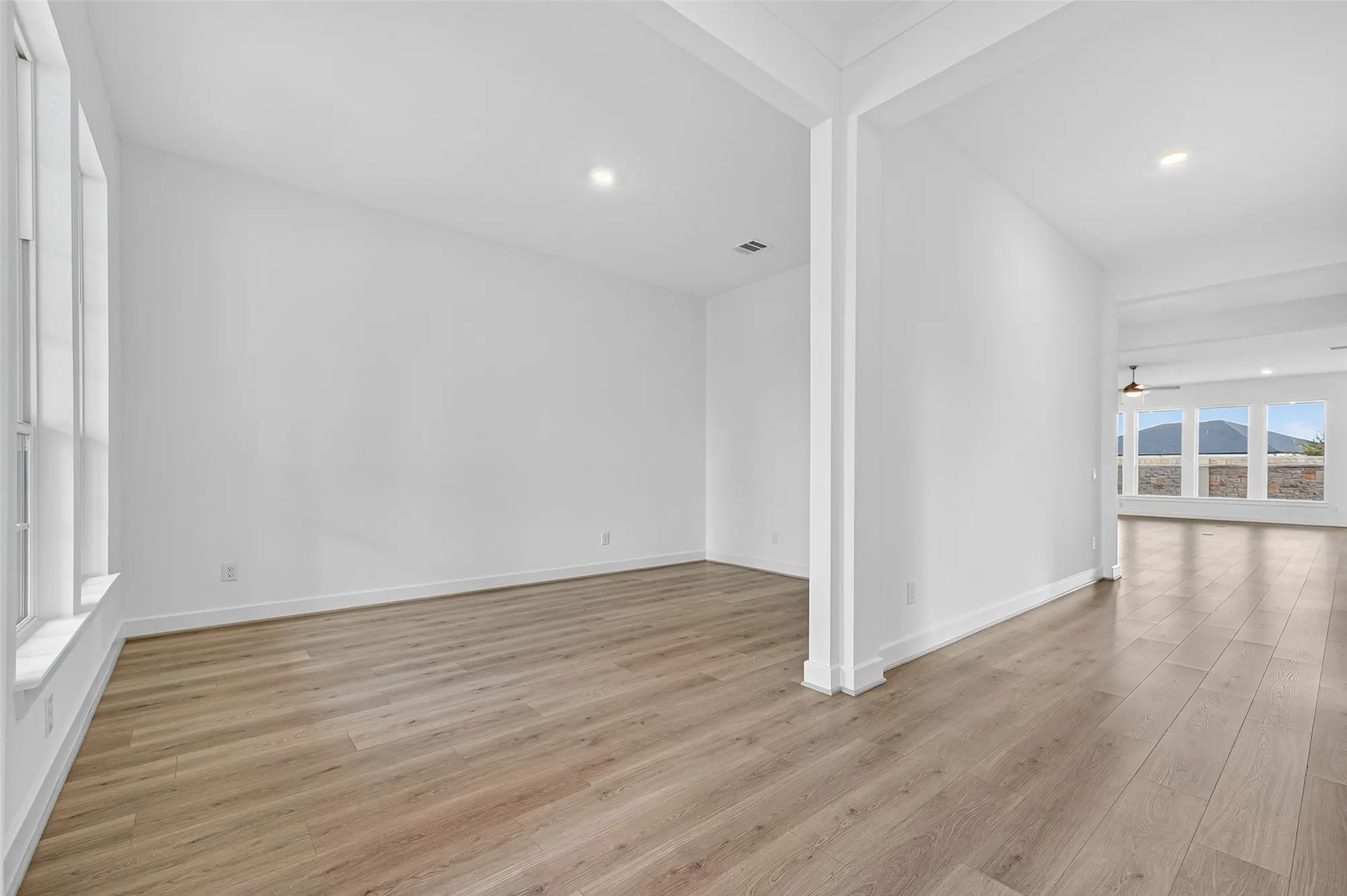 Property Slideshow image 6 of 46 | 29006 vermillian canyon ct, Fulshear, TX, 77441