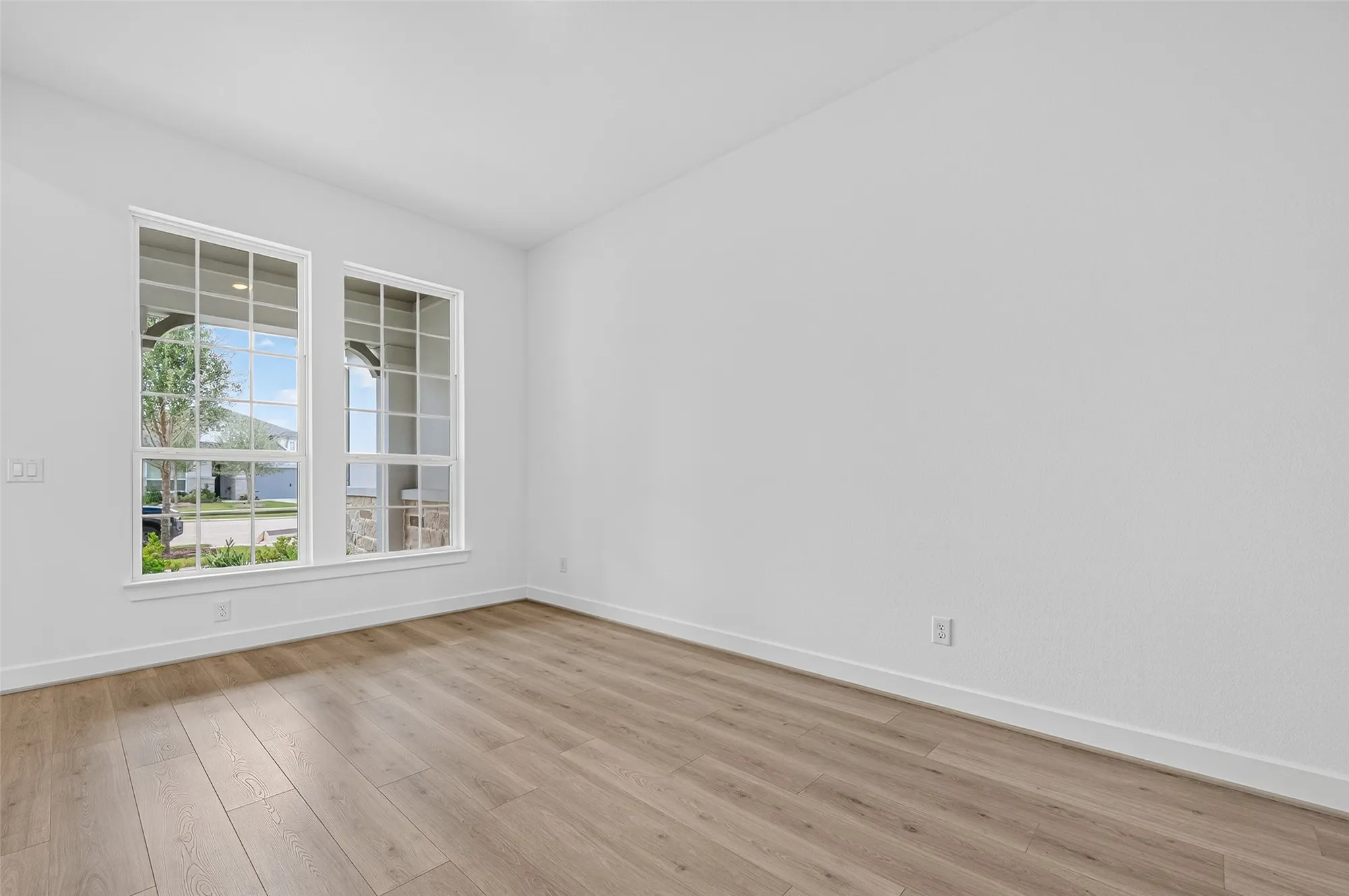 Property Slideshow image 8 of 46 | 29006 vermillian canyon ct, Fulshear, TX, 77441