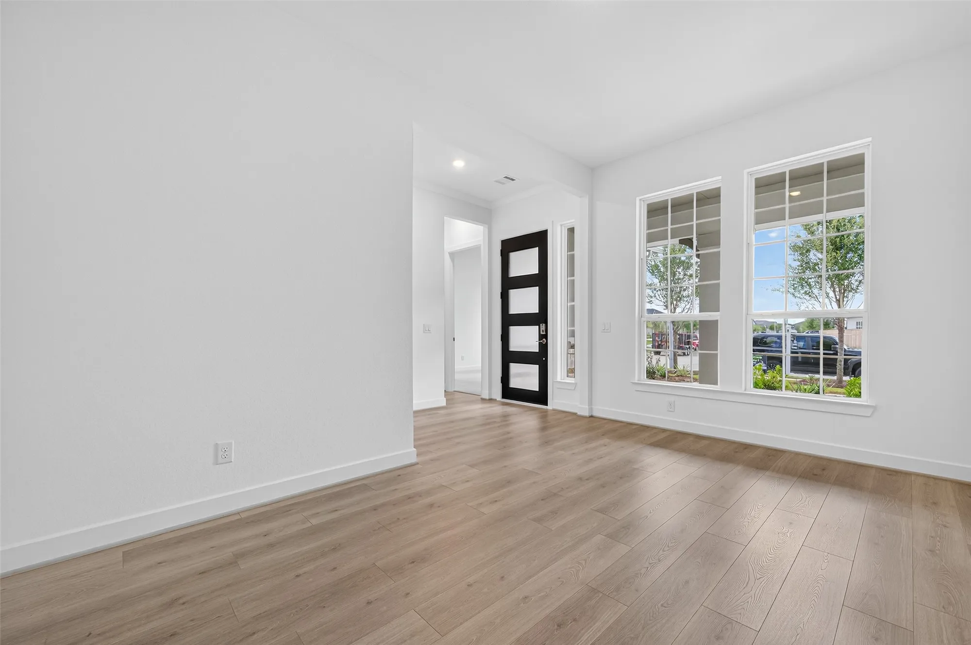 Property Slideshow image 9 of 46 | 29006 vermillian canyon ct, Fulshear, TX, 77441