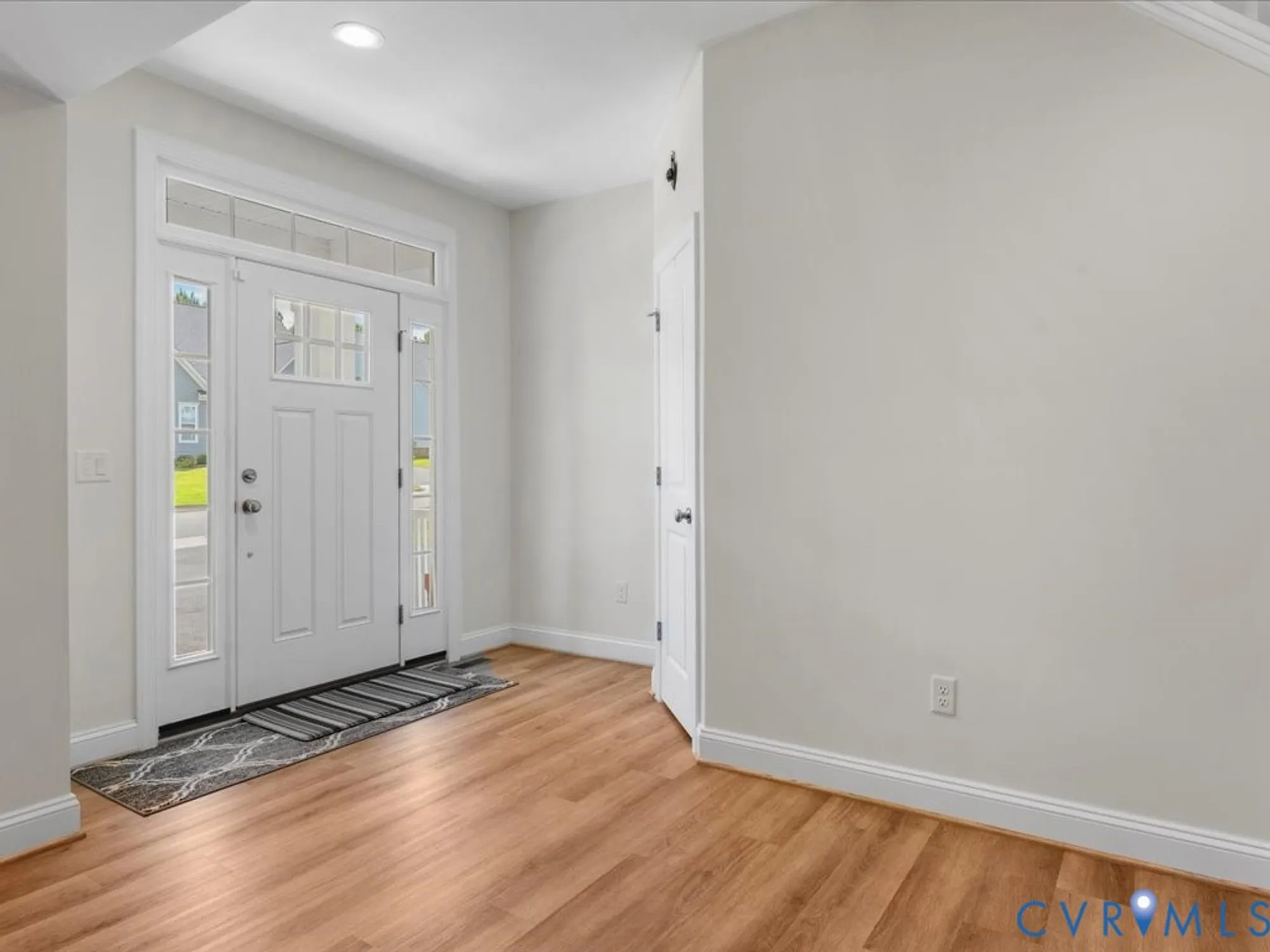 Property Slideshow image 2 of 22 | 12326 beech hall cir, Manakin Sabot, VA, 23103