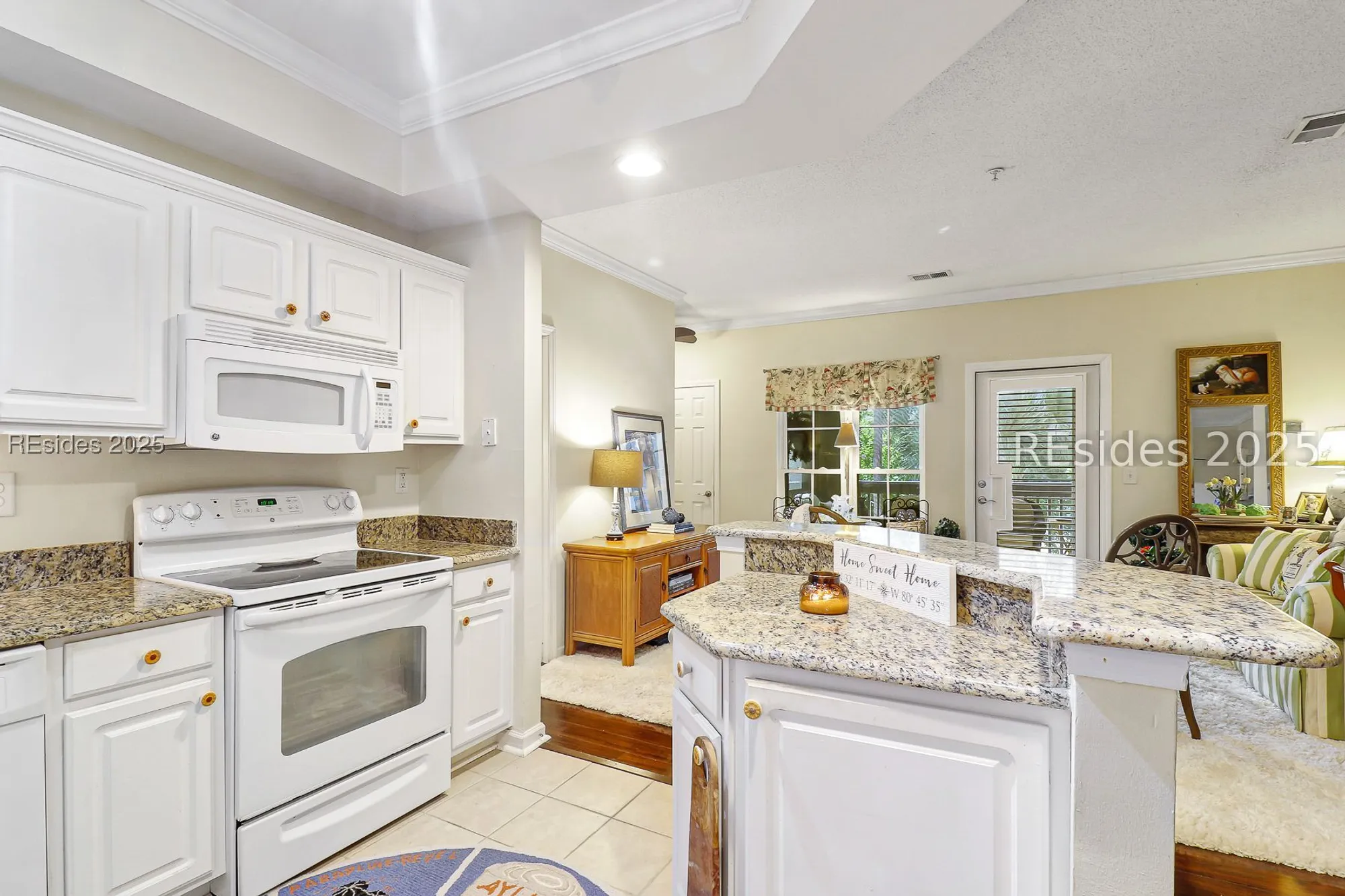 Property Slideshow image 8 of 34 | 380 marshland rd h27, Hilton Head Island, SC, 29926