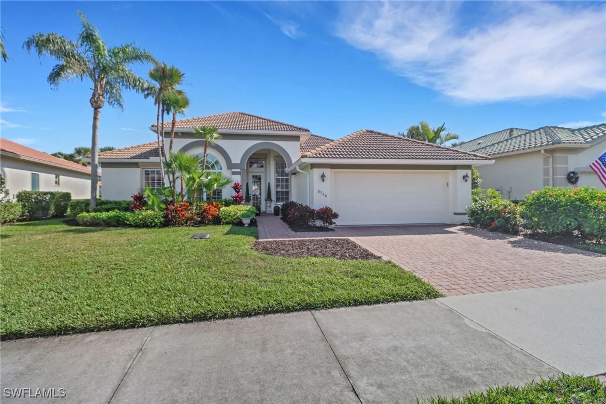 Property Slideshow image 1 of 38 | 8768 mustang island cir, Naples, FL, 34113