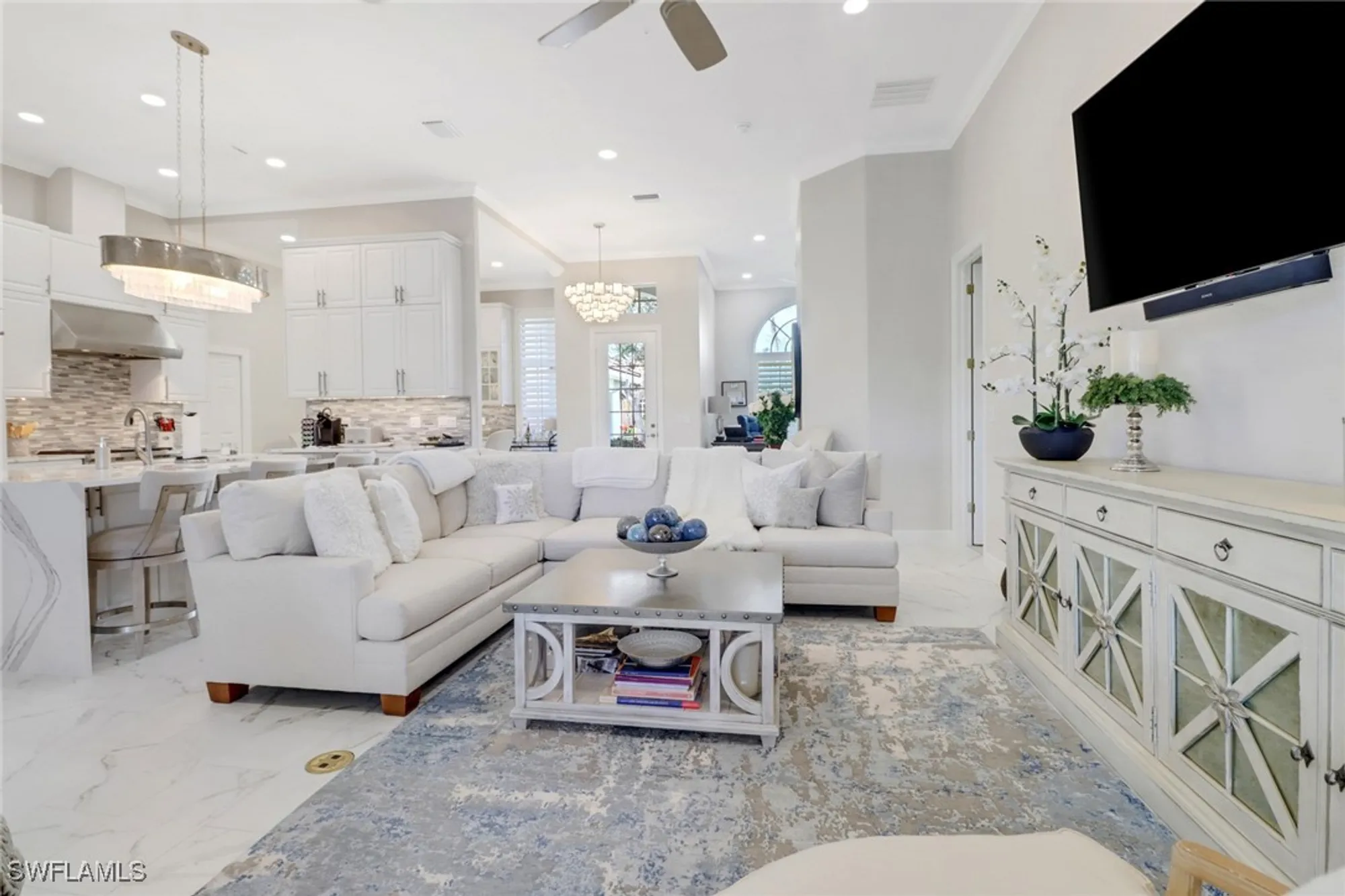 Property Slideshow image 7 of 38 | 8768 mustang island cir, Naples, FL, 34113