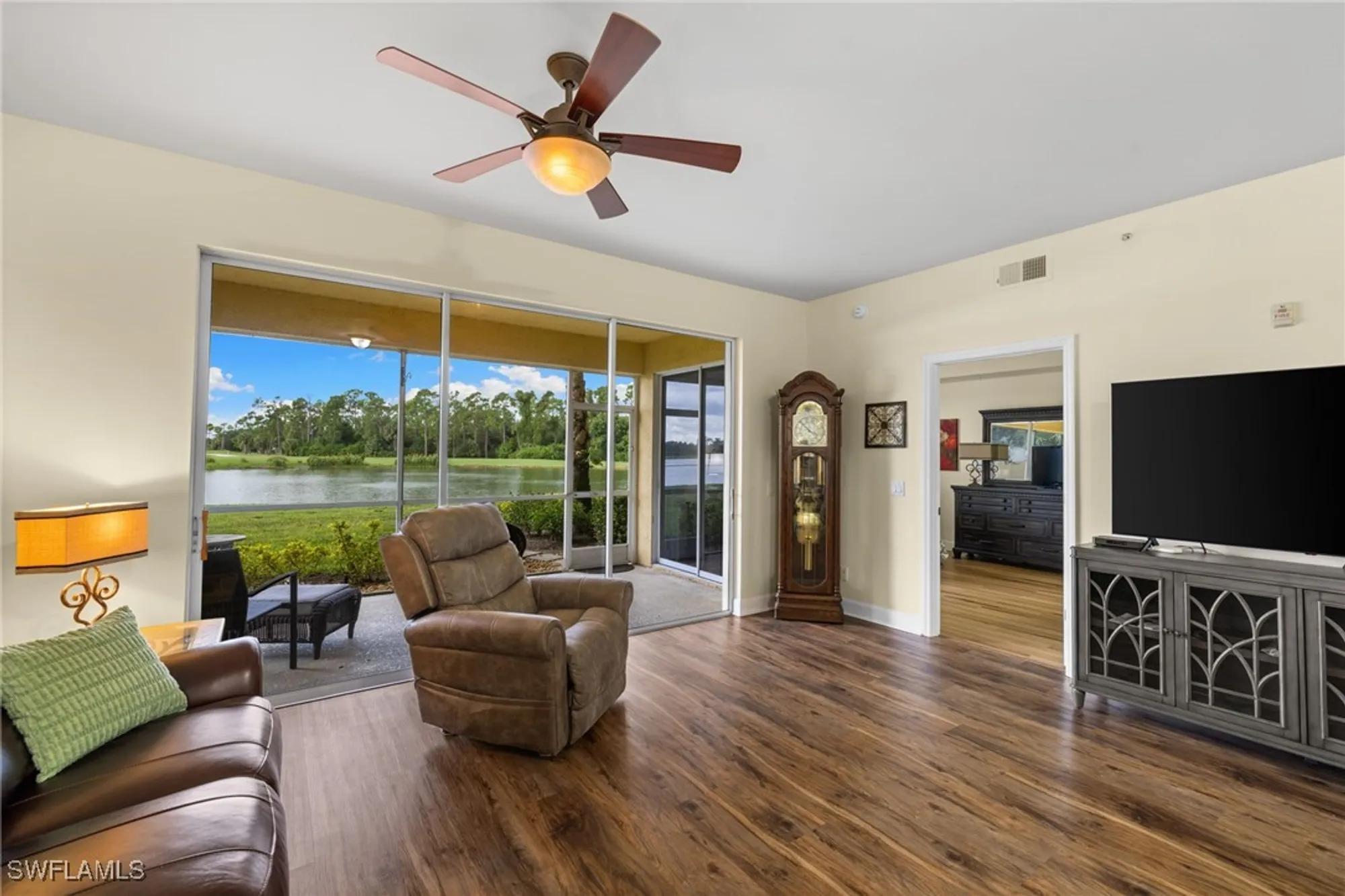 Property Slideshow image 8 of 40 | 10710 ravenna way 101, Fort Myers, FL, 33913
