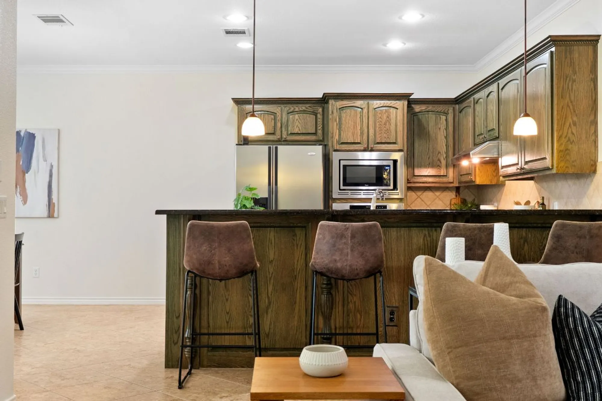 Property Slideshow image 8 of 28 | 900 heritage oaks bnd, Georgetown, TX, 78633