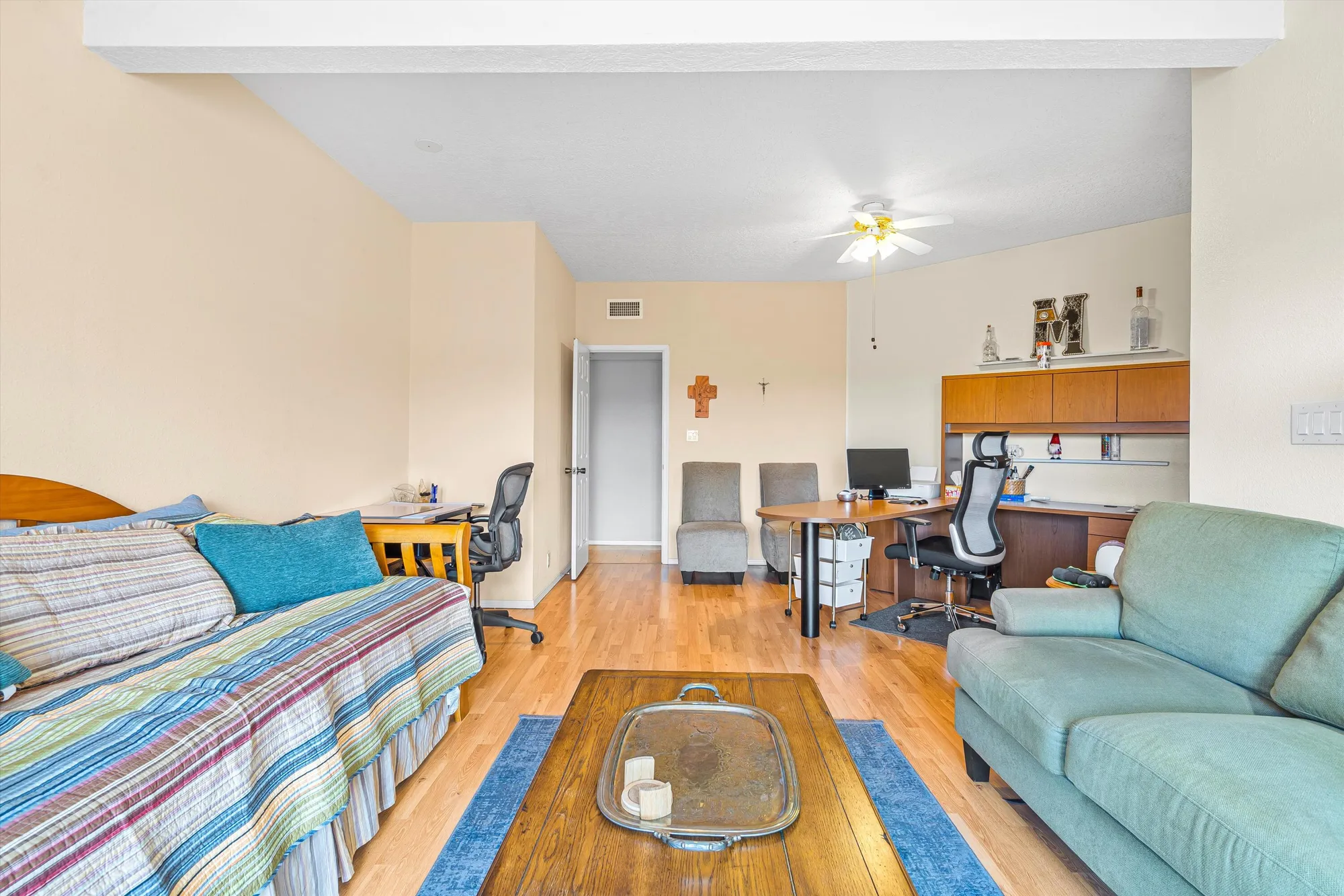 Property Slideshow image 21 of 68 | 582 eastlake dr, Rio Rancho, NM, 87124