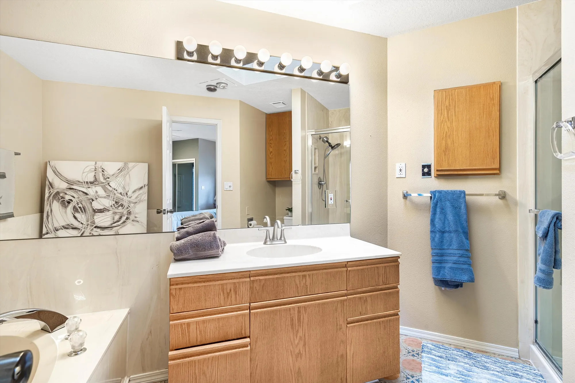 Property Slideshow image 47 of 68 | 582 eastlake dr, Rio Rancho, NM, 87124