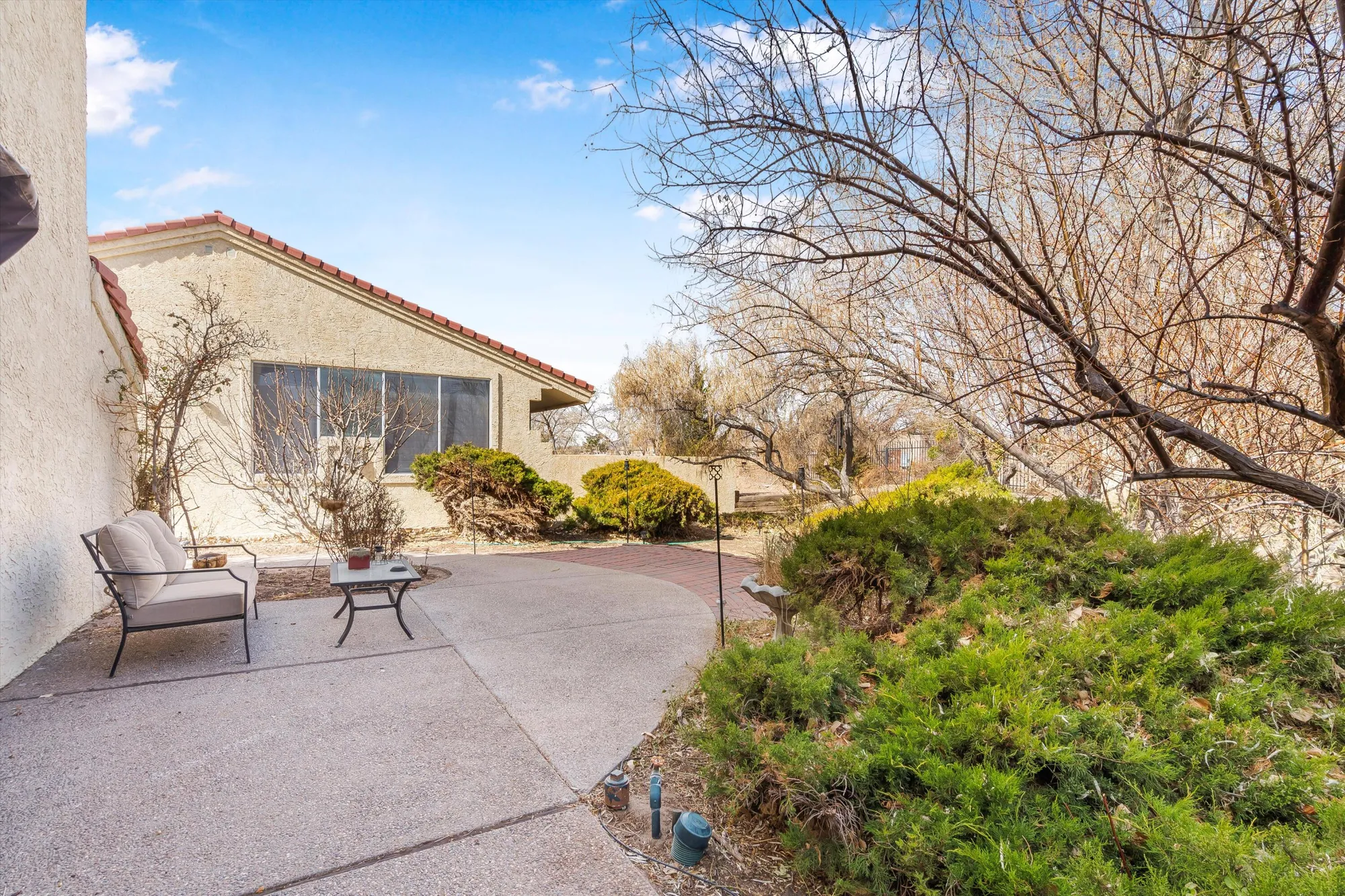 Property Slideshow image 52 of 68 | 582 eastlake dr, Rio Rancho, NM, 87124