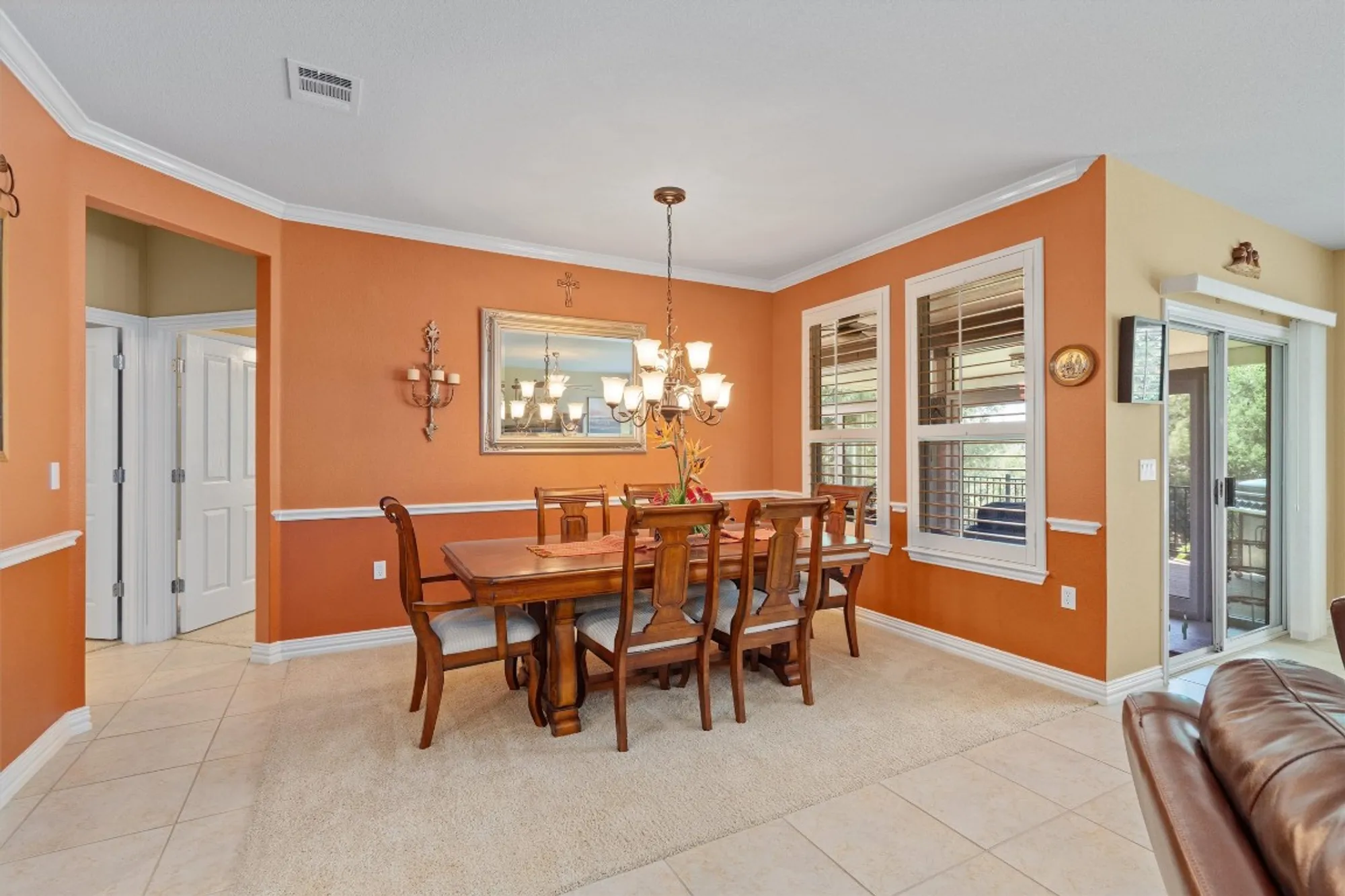 Property Slideshow image 12 of 39 | 207 apache mountain ln, Georgetown, TX, 78633