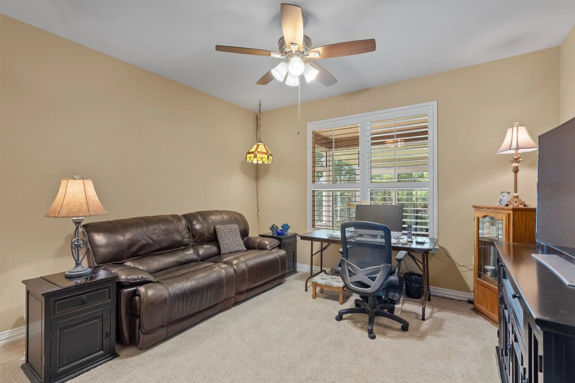 Property Slideshow image 27 of 39 | 207 apache mountain ln, Georgetown, TX, 78633