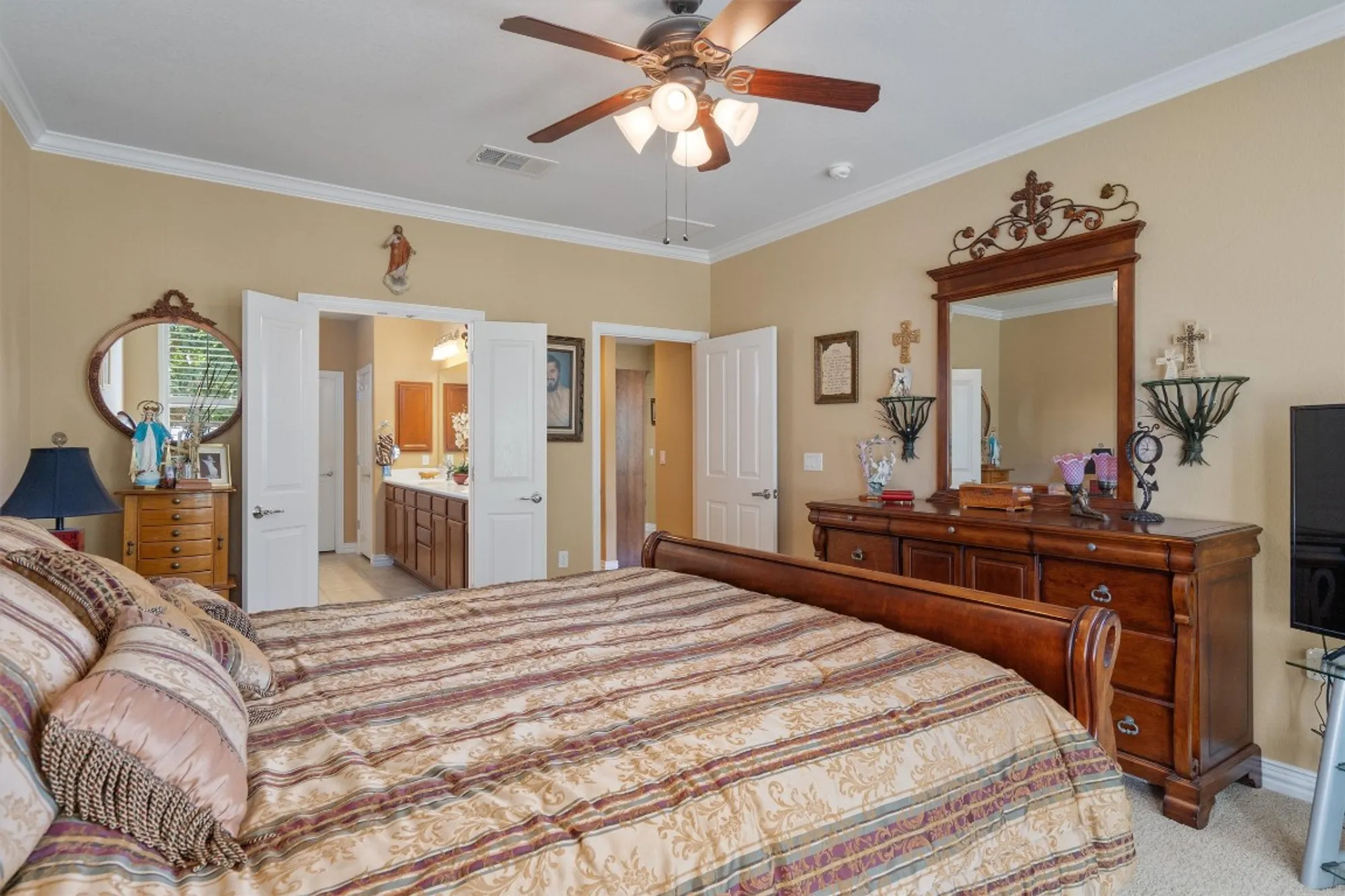 Property Slideshow image 20 of 39 | 207 apache mountain ln, Georgetown, TX, 78633