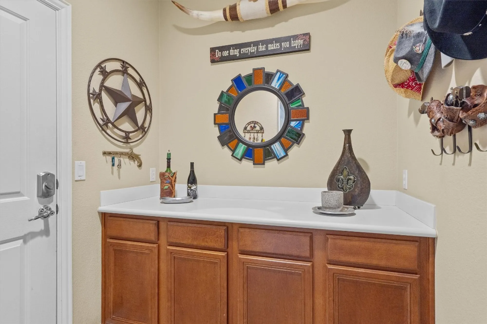 Property Slideshow image 30 of 39 | 207 apache mountain ln, Georgetown, TX, 78633
