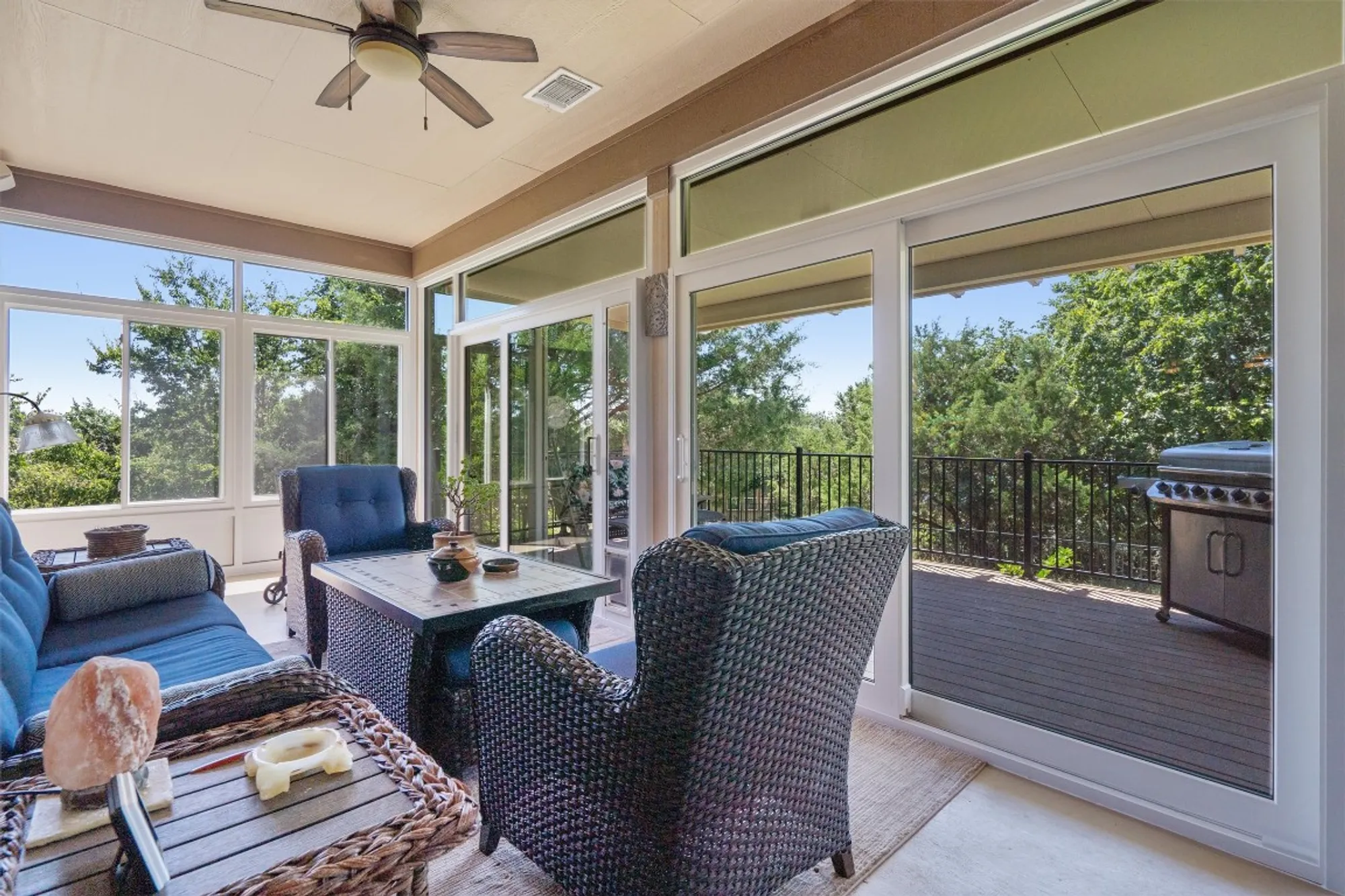 Property Slideshow image 32 of 39 | 207 apache mountain ln, Georgetown, TX, 78633