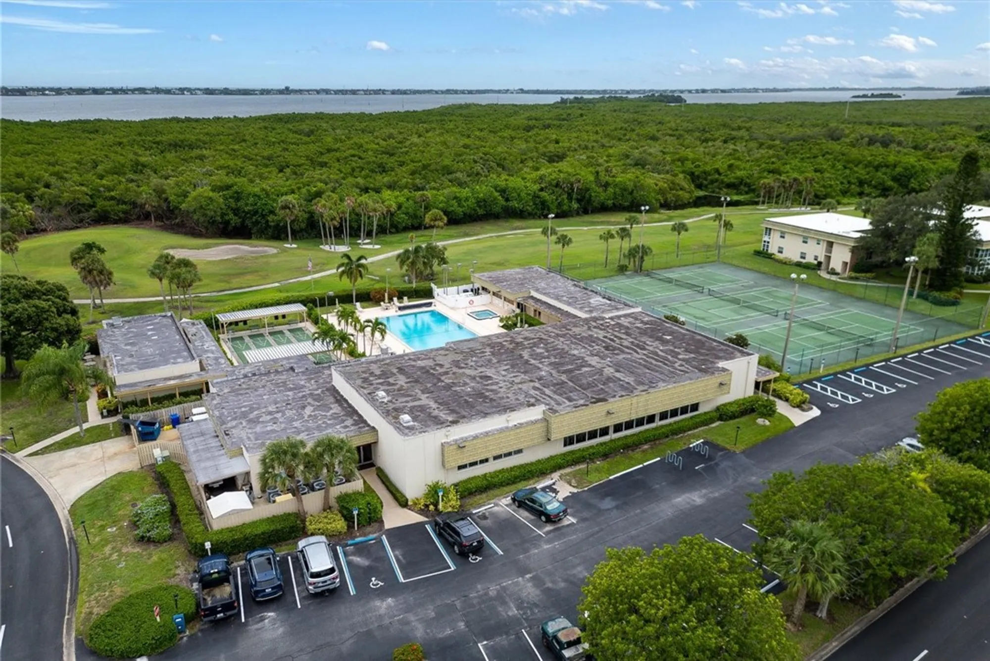 Property Slideshow image 29 of 35 | 8 vista gardens trl apt 201, Vero Beach, FL, 32962