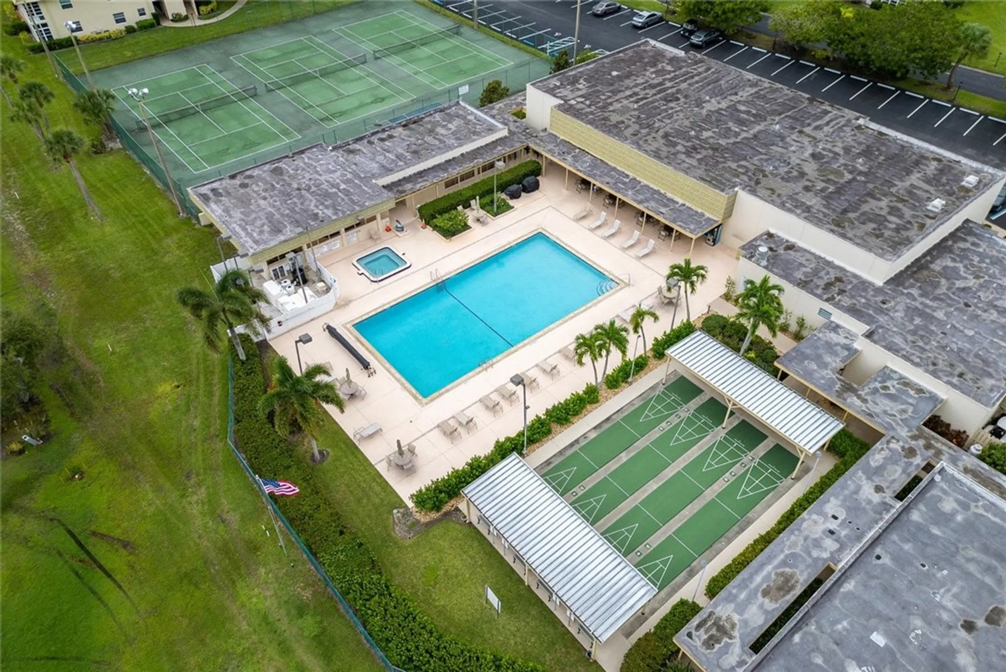 Property Slideshow image 31 of 35 | 8 vista gardens trl apt 201, Vero Beach, FL, 32962