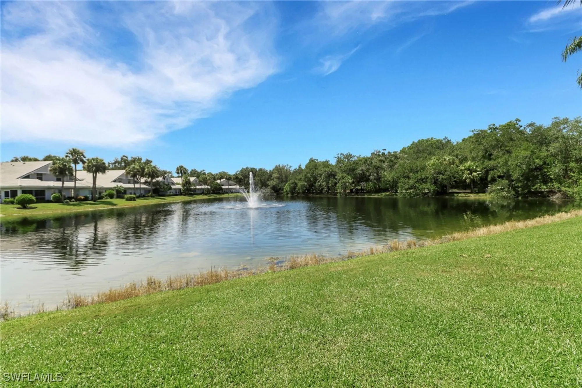 Property Slideshow image 25 of 26 | 6180 reserve cir 203, Naples, FL, 34119