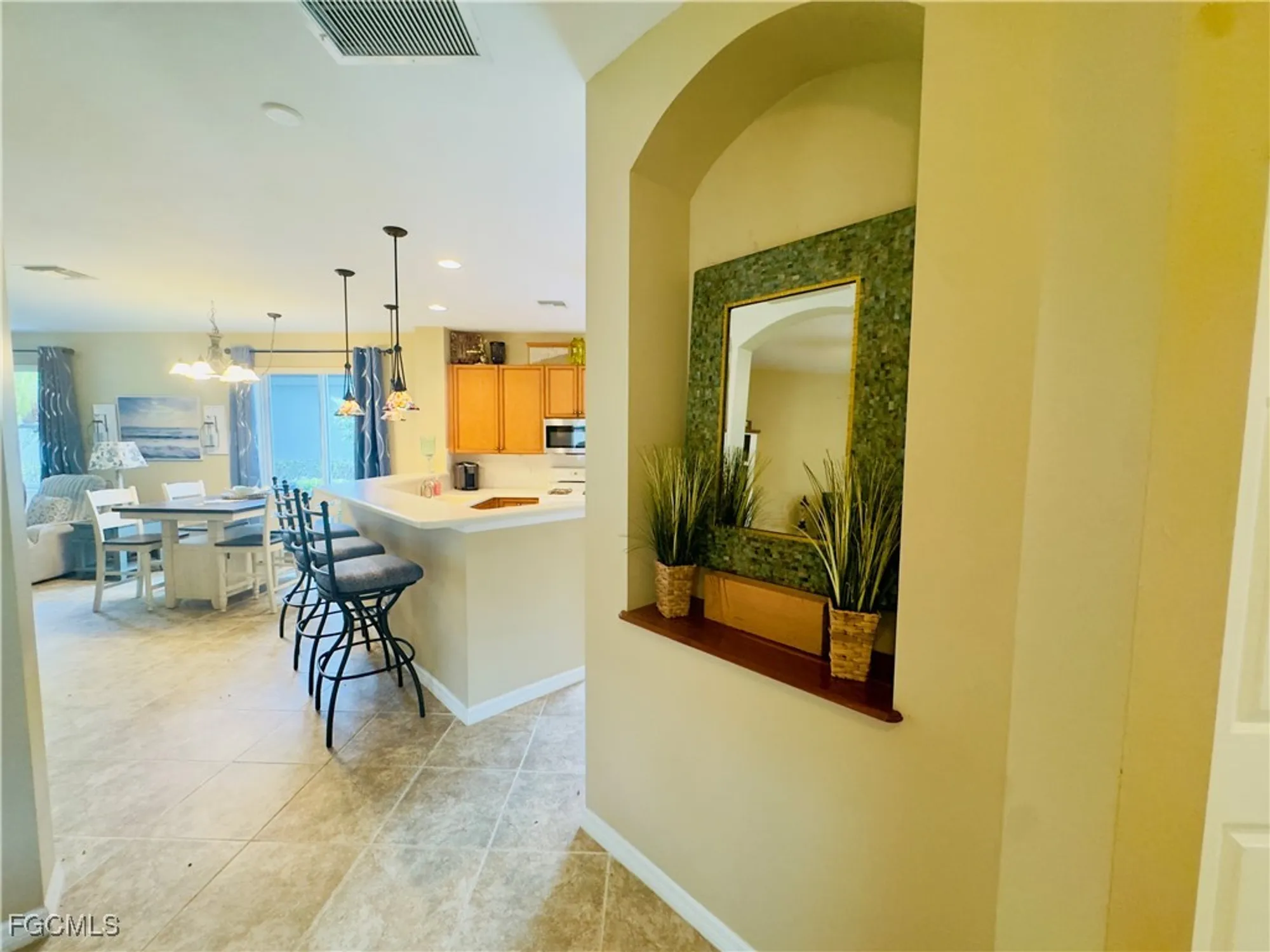 Property Slideshow image 5 of 33 | 10684 avila cir, Fort Myers, FL, 33913