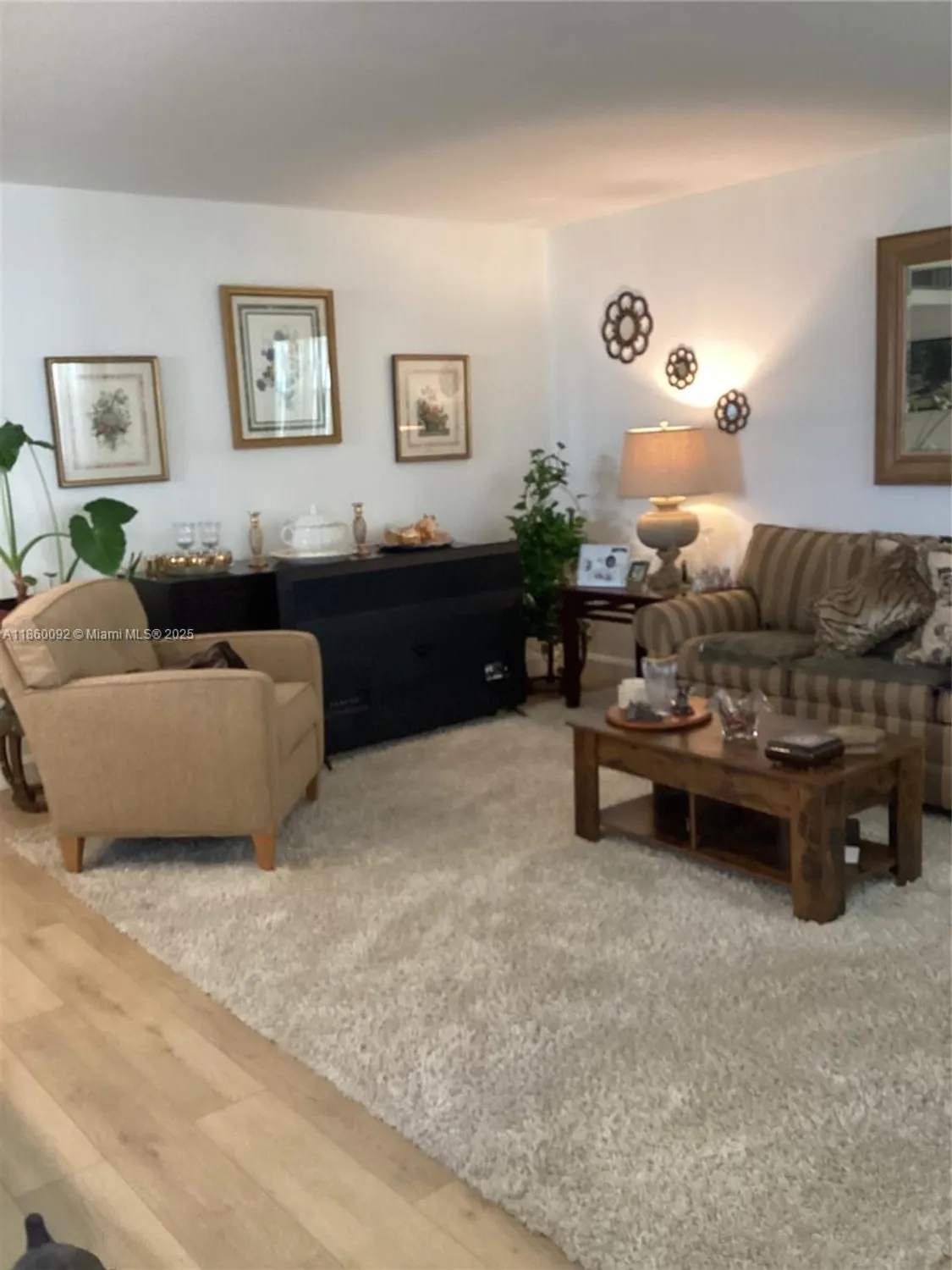 Property Slideshow image 10 of 29 | 197 flanders e unit e, Delray Beach, FL, 33484