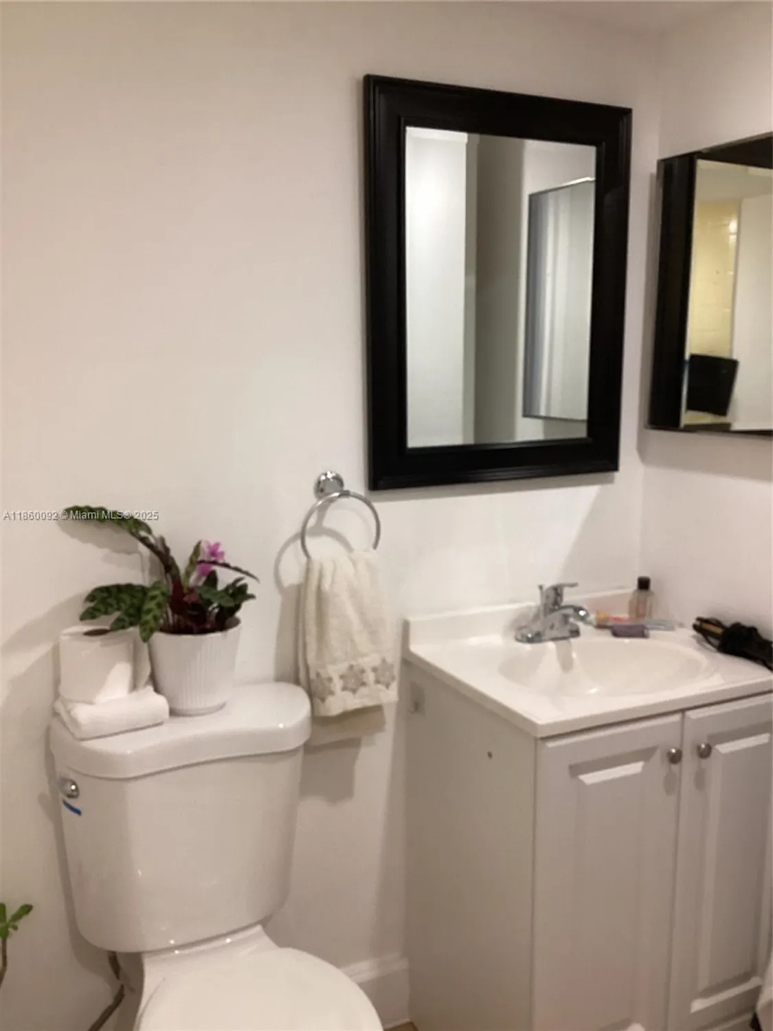 Property Slideshow image 22 of 29 | 197 flanders e unit e, Delray Beach, FL, 33484