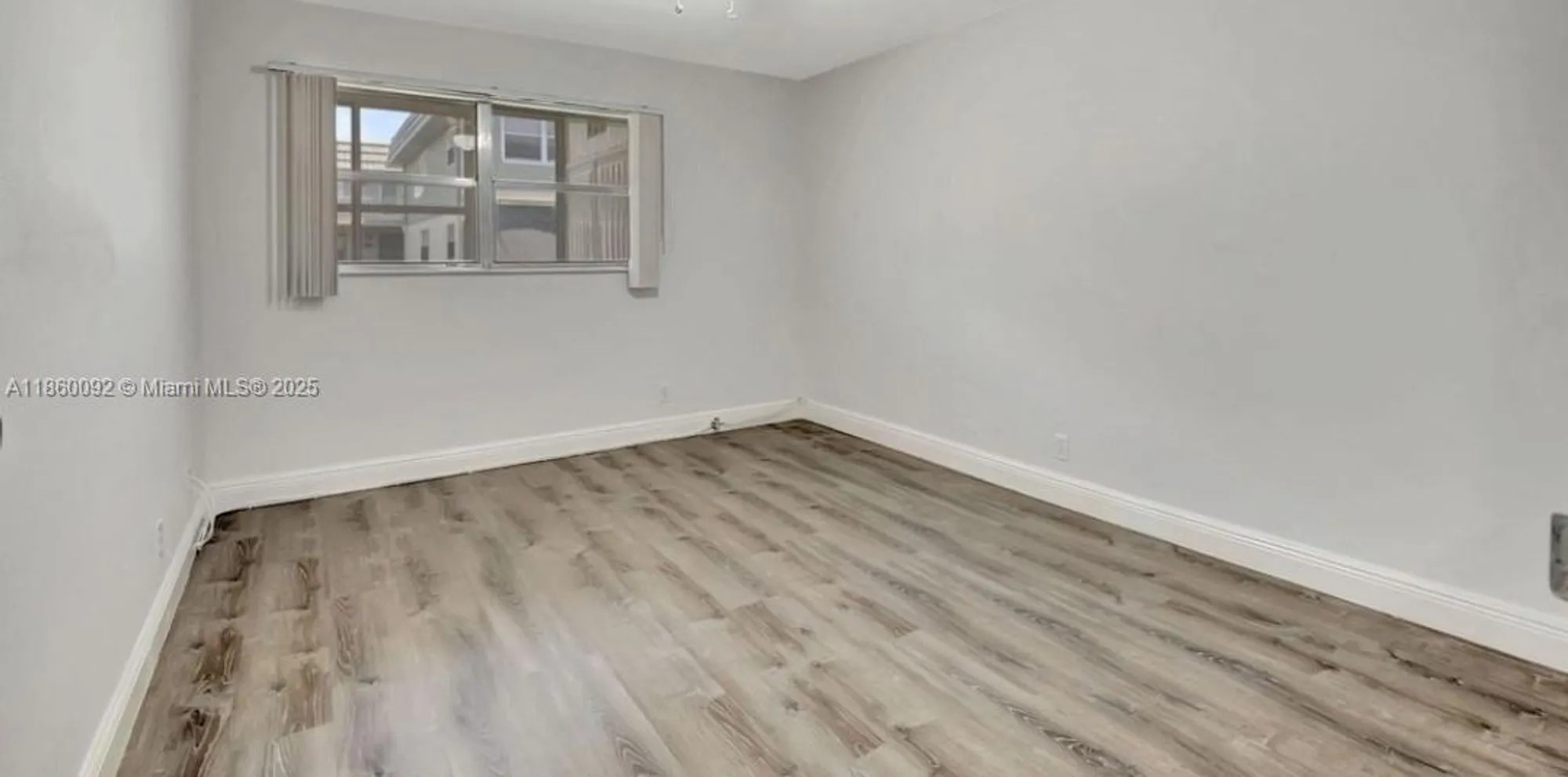 Property Slideshow image 23 of 29 | 197 flanders e unit e, Delray Beach, FL, 33484