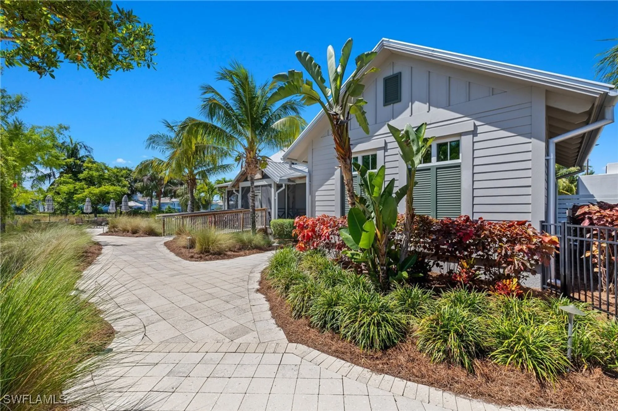 Property Slideshow image 38 of 44 | 5078 andros dr, Naples, FL, 34113