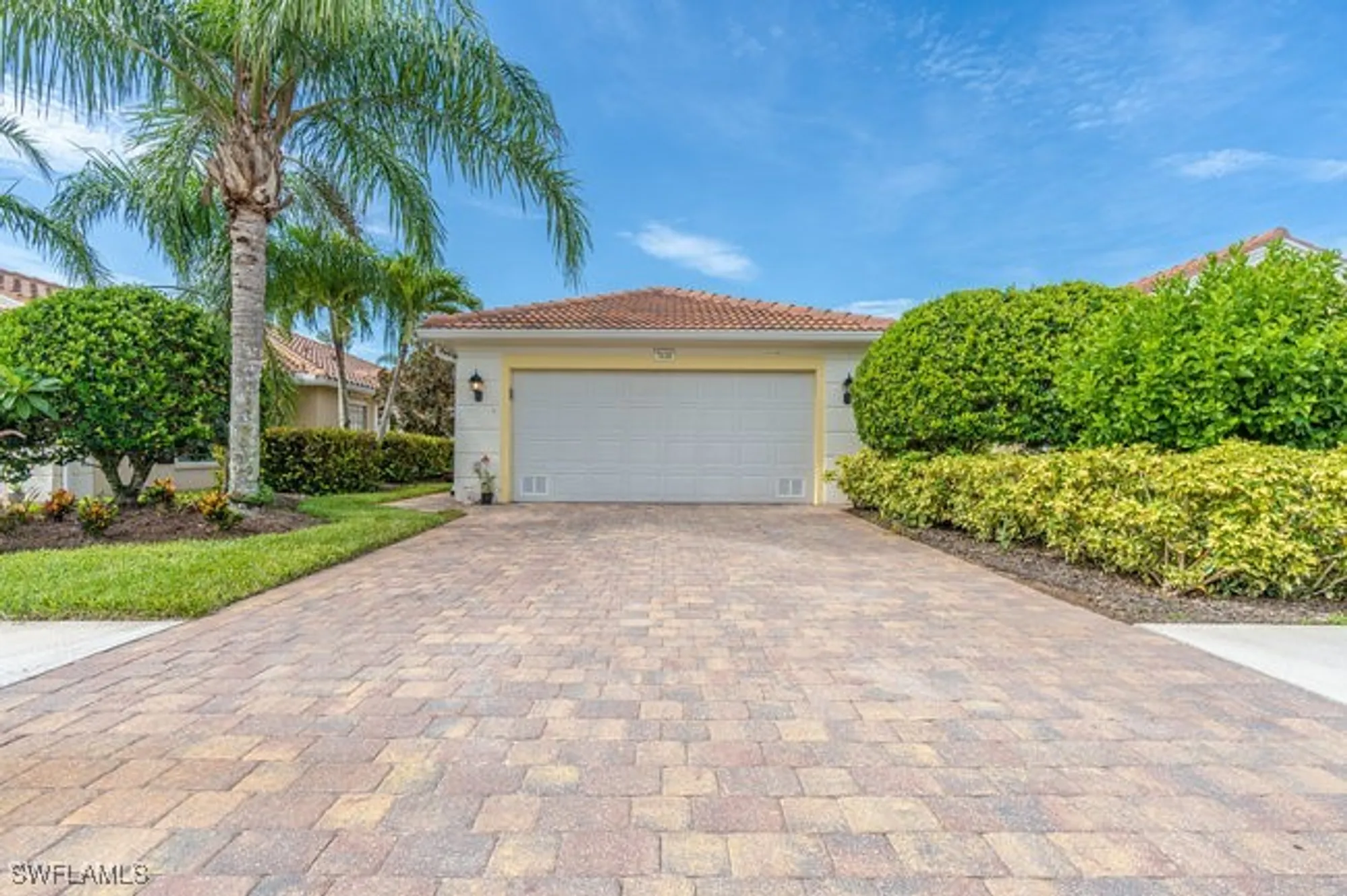 Property Slideshow image 2 of 33 | 7630 novara ct, Naples, FL, 34114