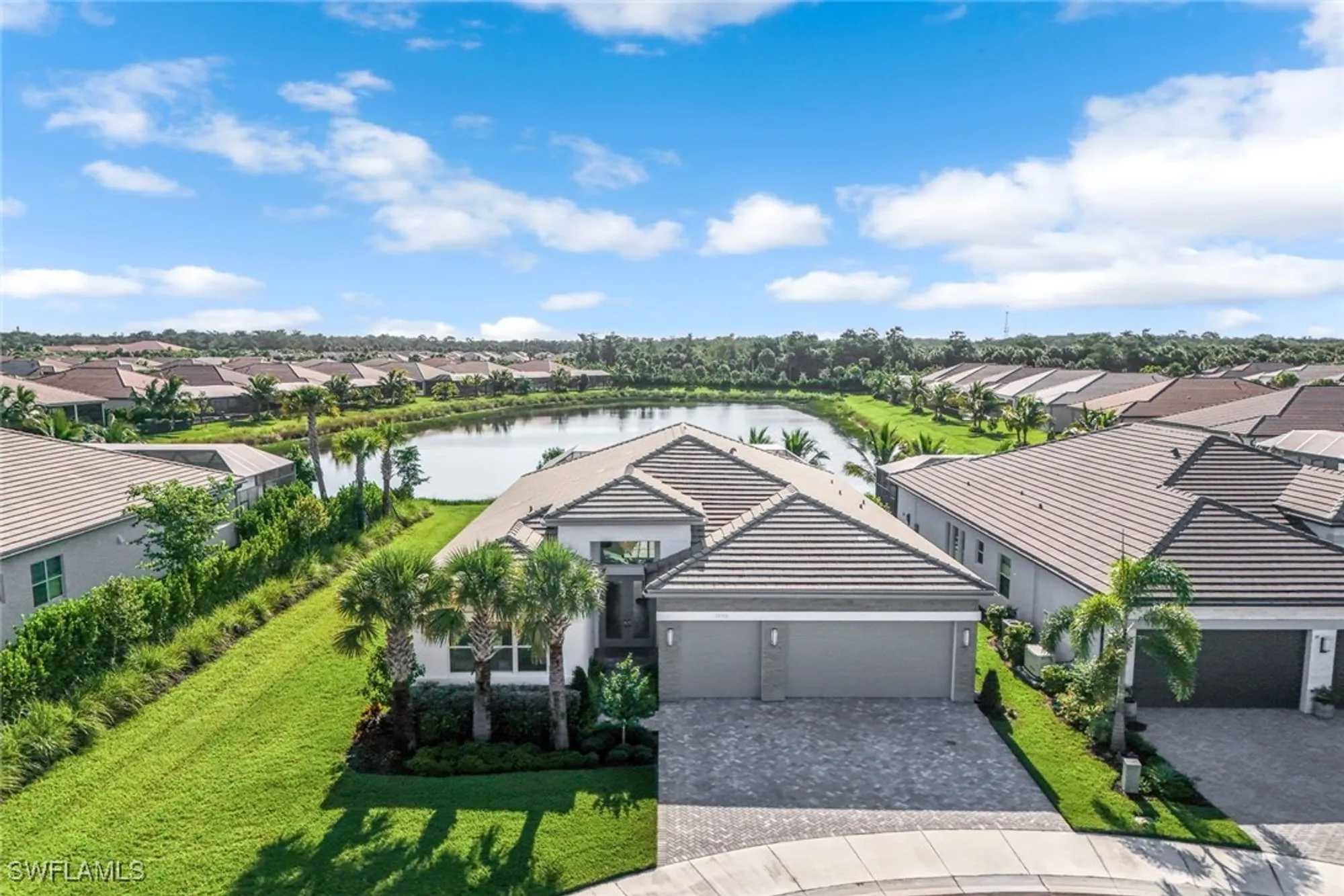Property Slideshow image 1 of 50 | 12092 eucalyptus way, Naples, FL, 34120