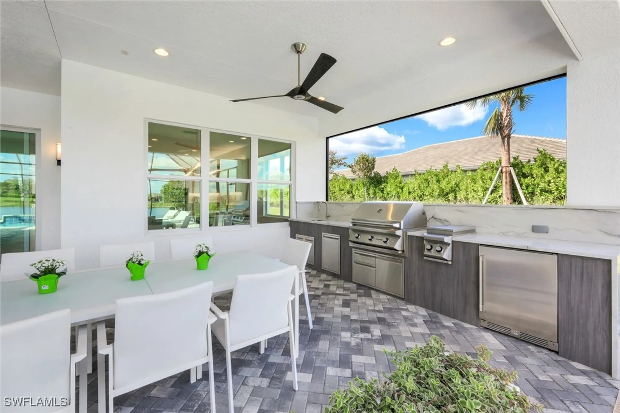 Property Slideshow image 11 of 50 | 12092 eucalyptus way, Naples, FL, 34120