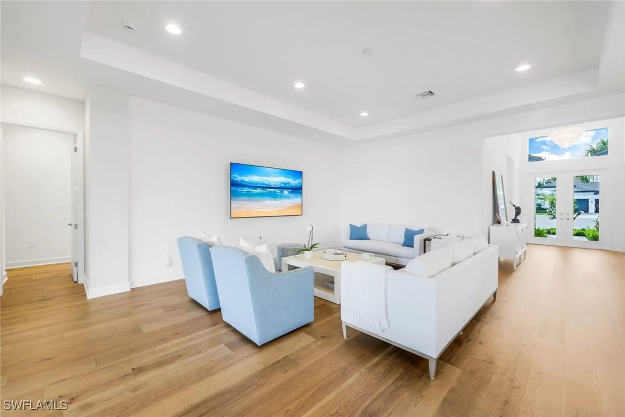 Property Slideshow image 23 of 50 | 12092 eucalyptus way, Naples, FL, 34120