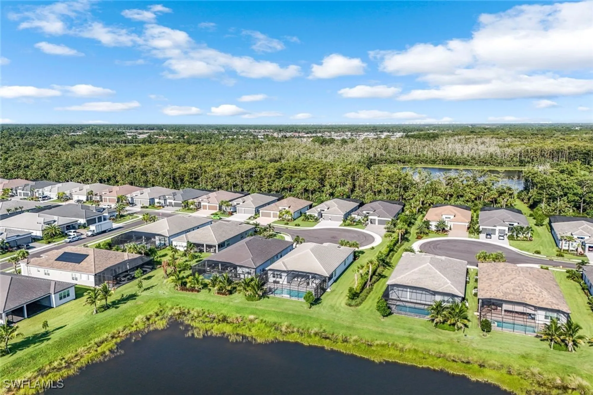 Property Slideshow image 5 of 50 | 12092 eucalyptus way, Naples, FL, 34120