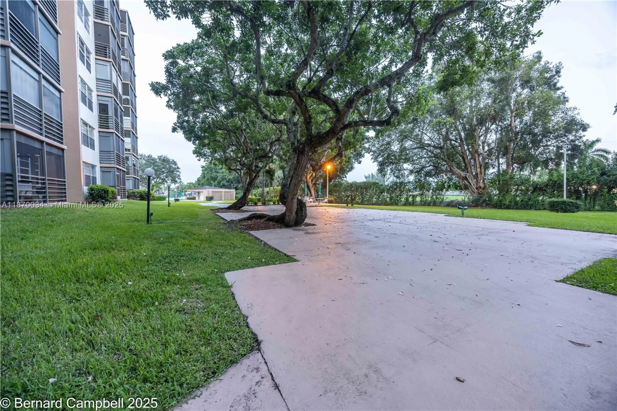 Property Slideshow image 30 of 35 | 1100 saint charles pl apt 717, Pembroke Pines, FL, 33026