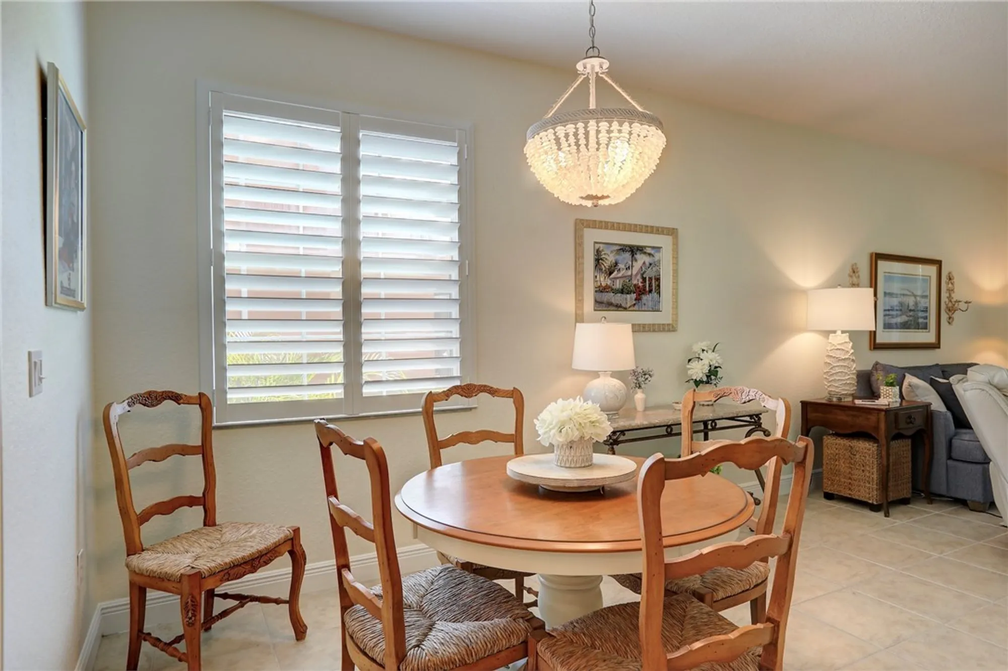 Property Slideshow image 12 of 35 | 6345 oxford cir unit 101a, Vero Beach, FL, 32966