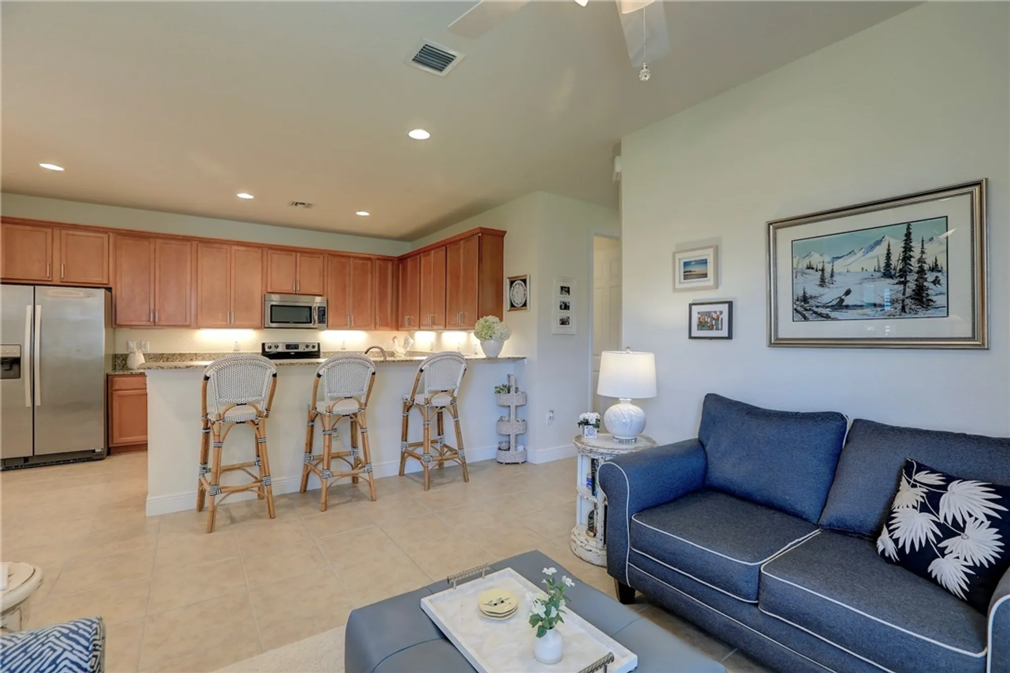 Property Slideshow image 7 of 35 | 6345 oxford cir unit 101a, Vero Beach, FL, 32966