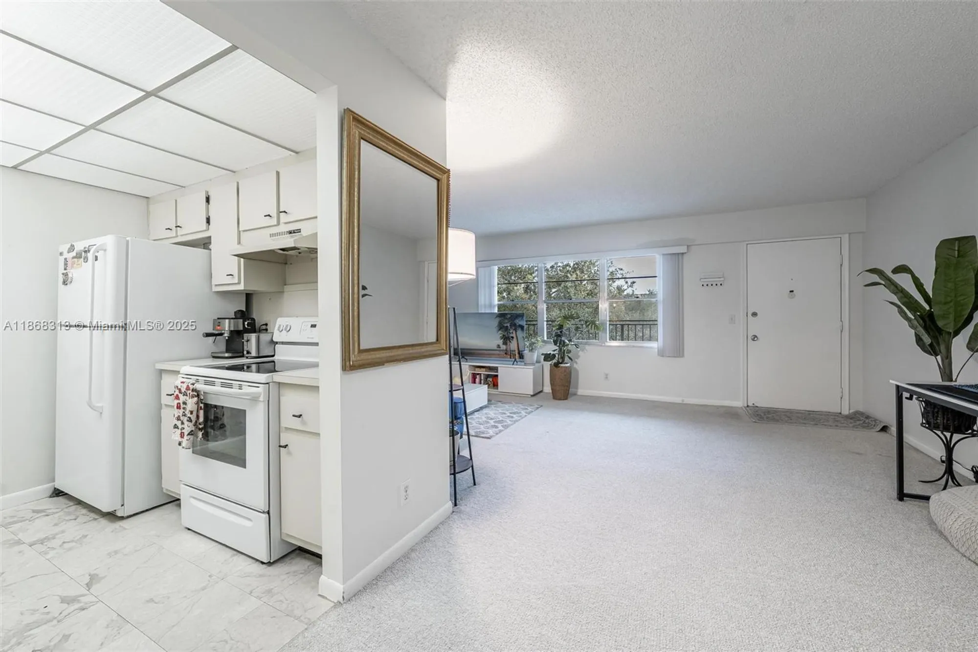 Property Slideshow image 4 of 24 | 13255 sw 7th ct 403d, Pembroke Pines, FL, 33027
