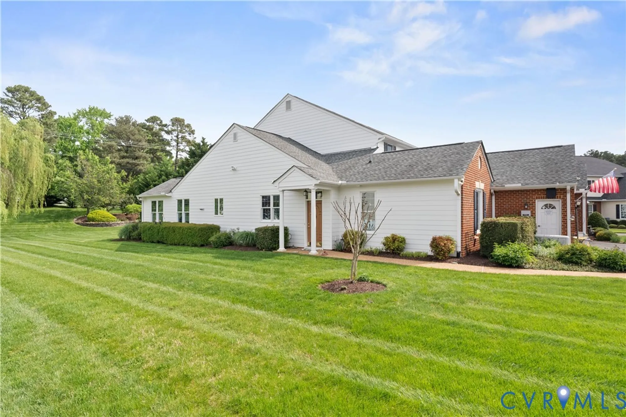 Property Slideshow image 1 of 44 | 9428 berry patch ln, Mechanicsville, VA, 23116