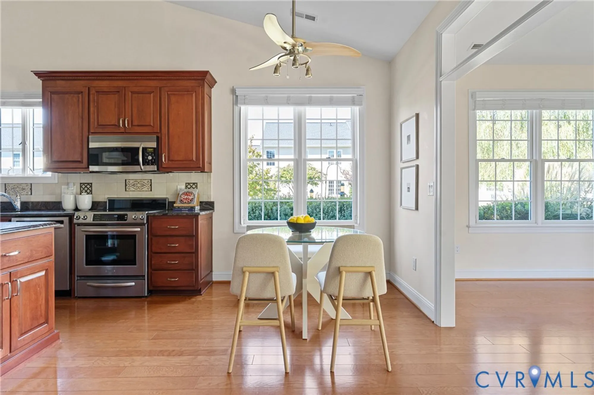 Property Slideshow image 13 of 44 | 9428 berry patch ln, Mechanicsville, VA, 23116