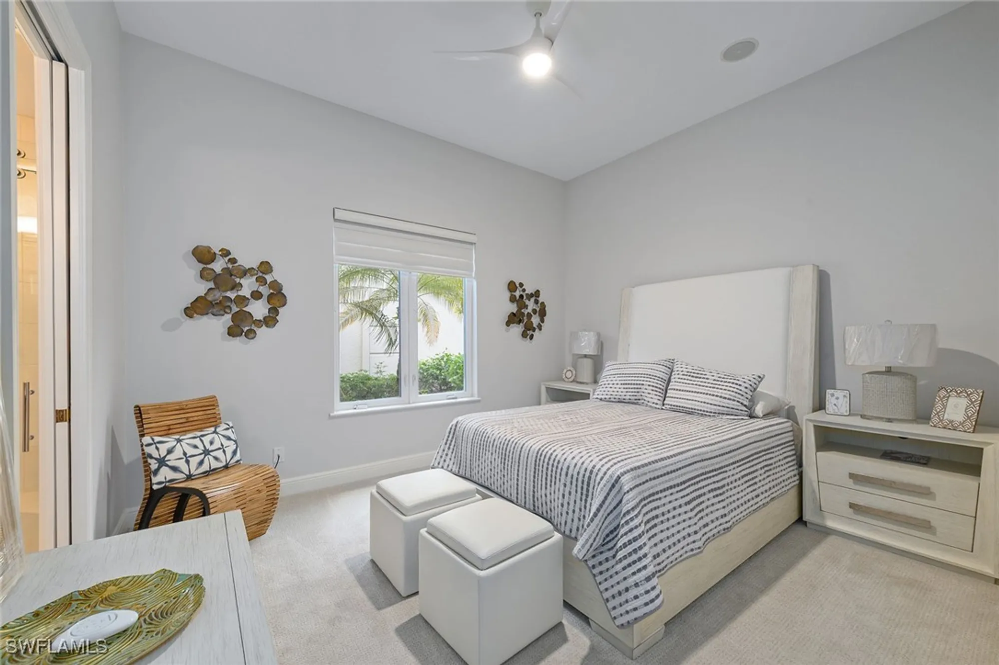 Property Slideshow image 16 of 28 | 5999 hammock isles cir, Naples, FL, 34119