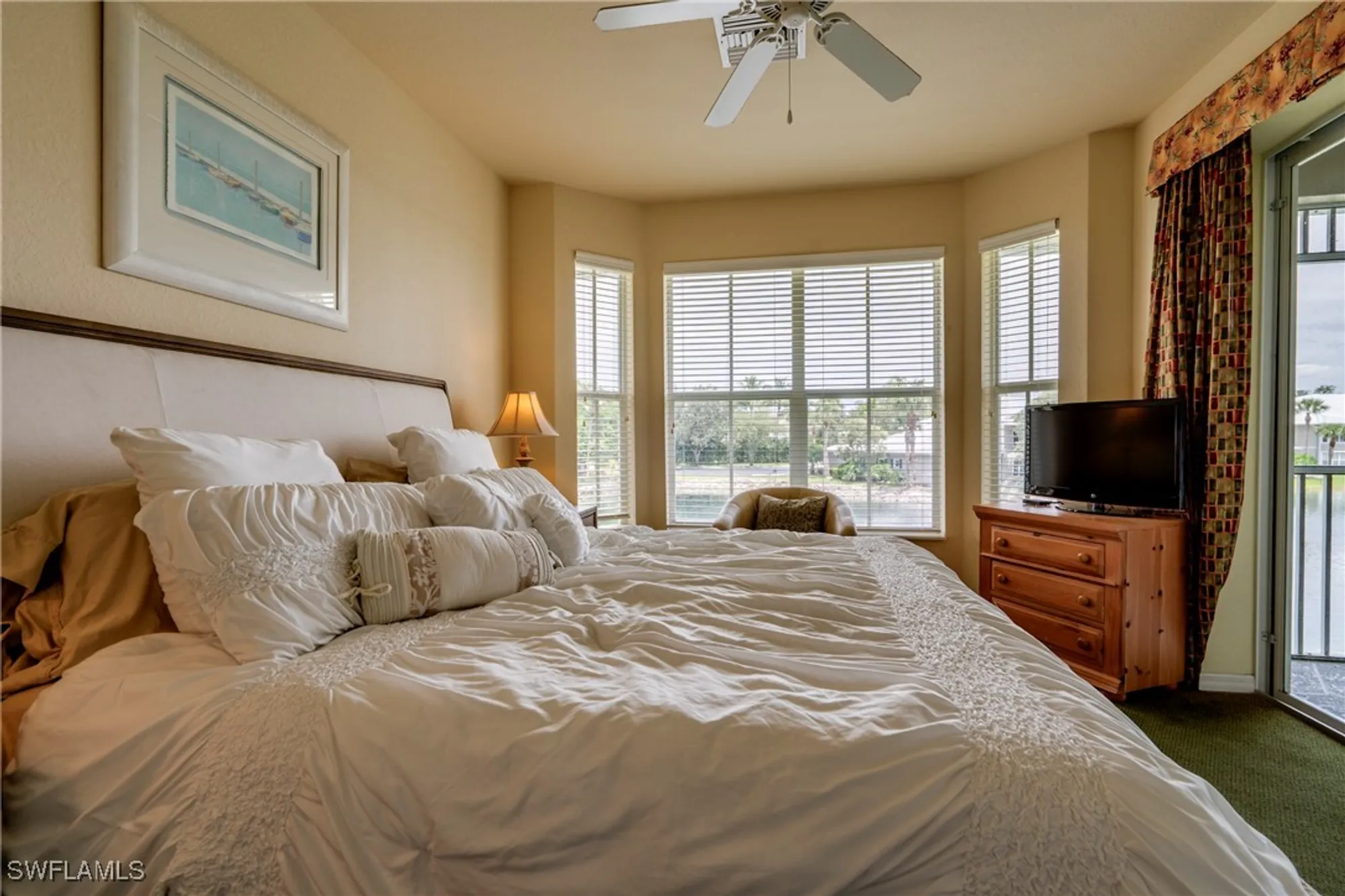 Property Slideshow image 21 of 40 | 7930 mahogany run ln 824, Naples, FL, 34113