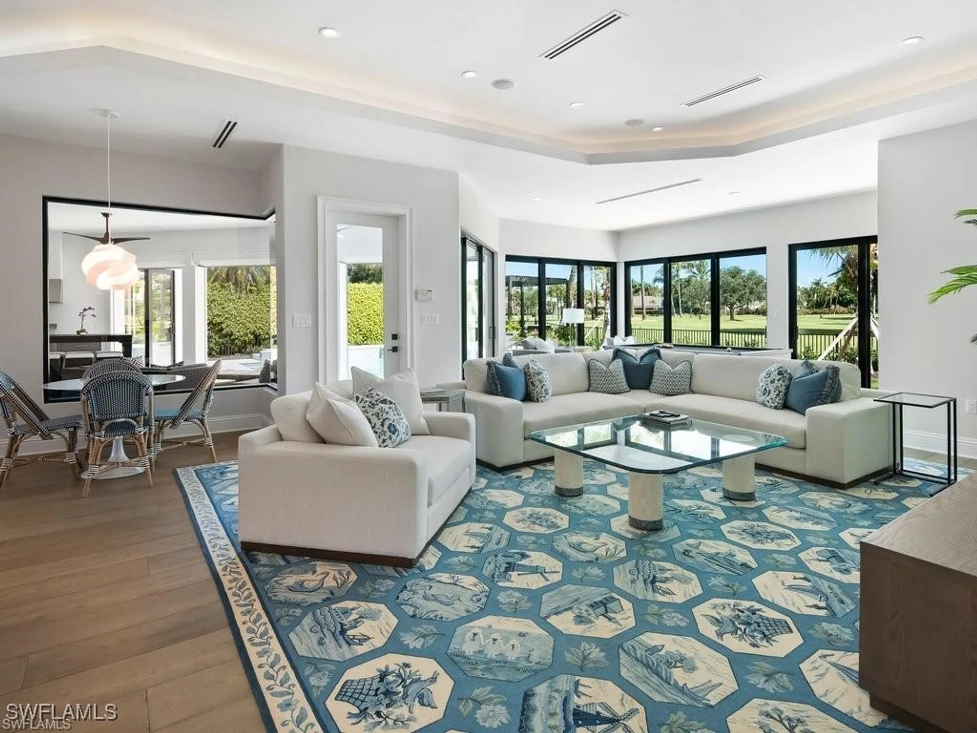 Property Slideshow image 11 of 28 | 695 wedge dr, Naples, FL, 34103