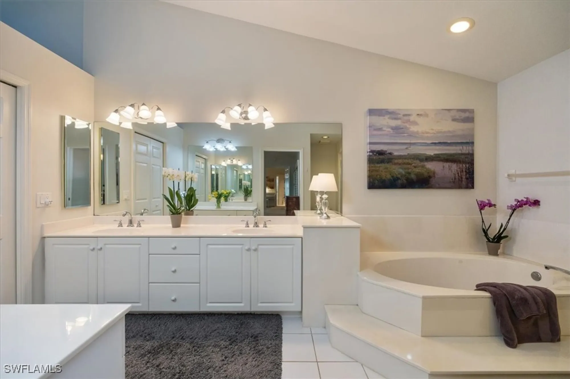 Property Slideshow image 17 of 24 | 203 via perignon # 2-4, Naples, FL, 34119