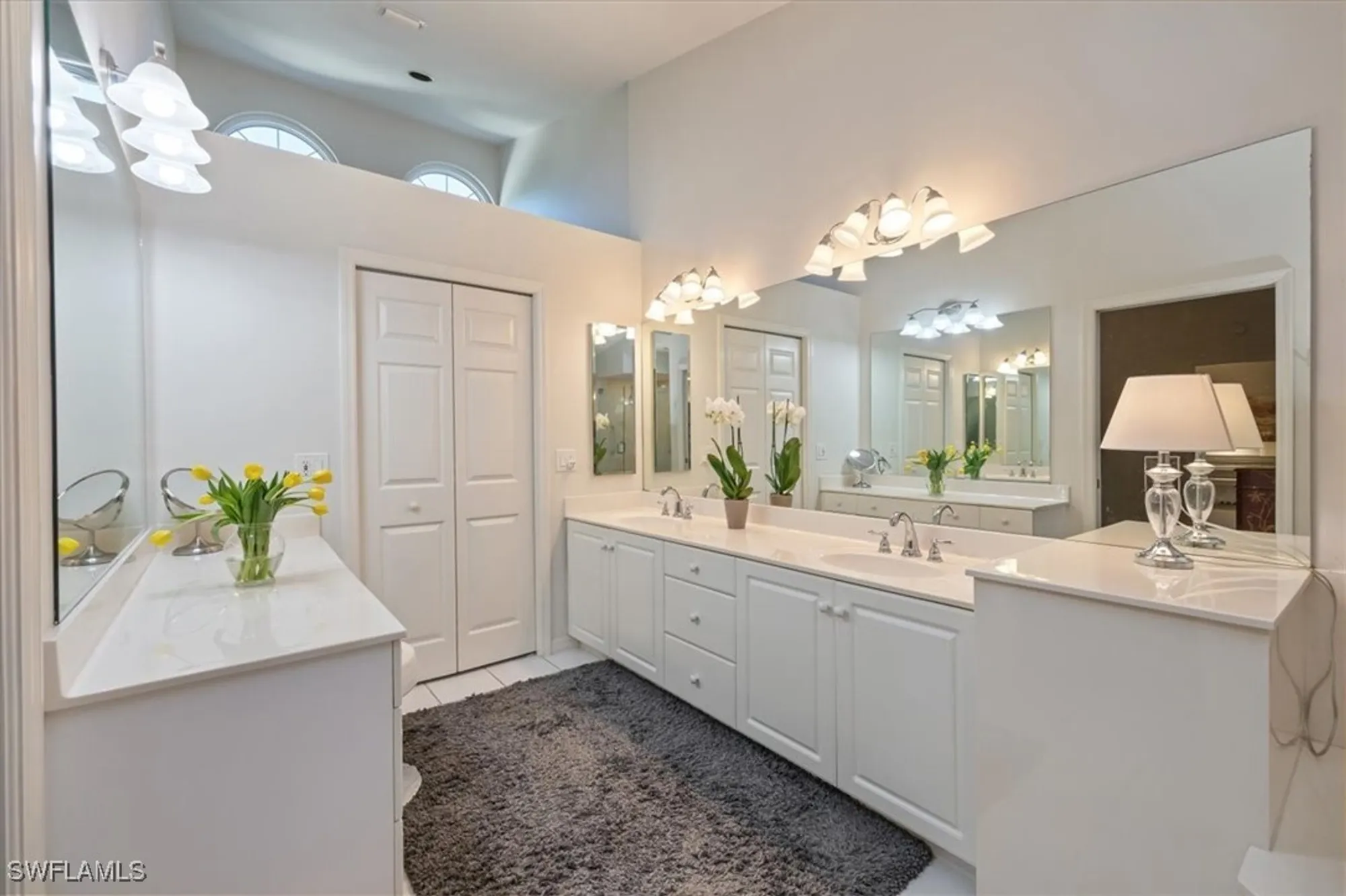 Property Slideshow image 19 of 24 | 203 via perignon # 2-4, Naples, FL, 34119