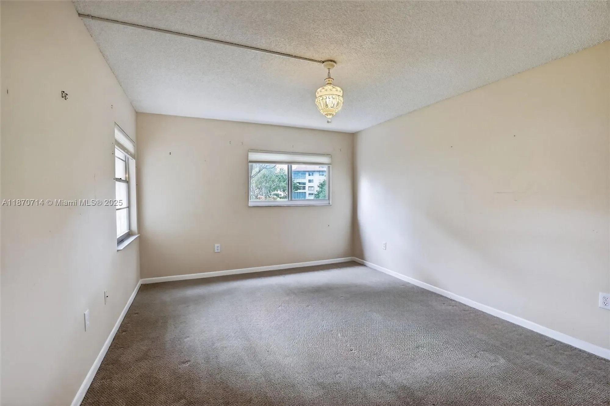 Property Slideshow image 14 of 35 | 13105 sw 16th ct 101l, Pembroke Pines, FL, 33027