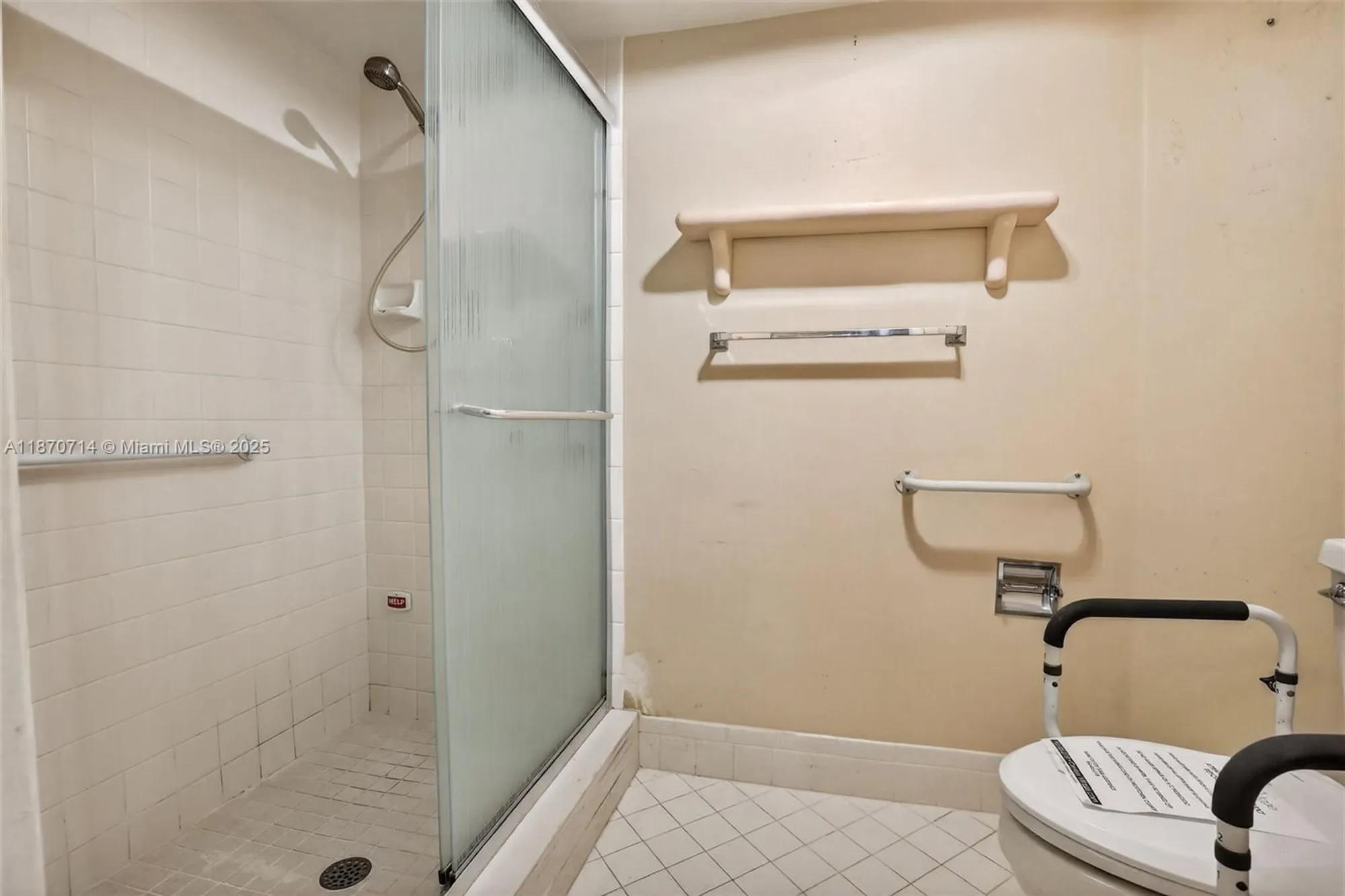 Property Slideshow image 19 of 35 | 13105 sw 16th ct 101l, Pembroke Pines, FL, 33027