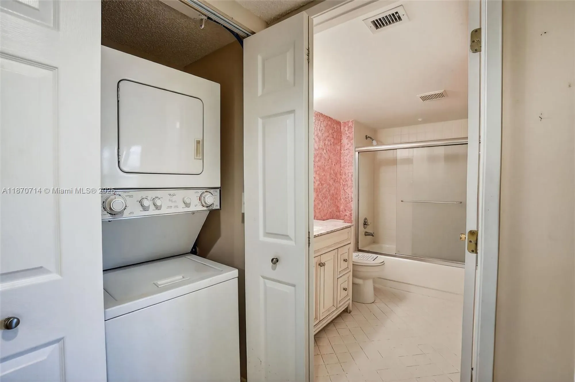 Property Slideshow image 22 of 35 | 13105 sw 16th ct 101l, Pembroke Pines, FL, 33027