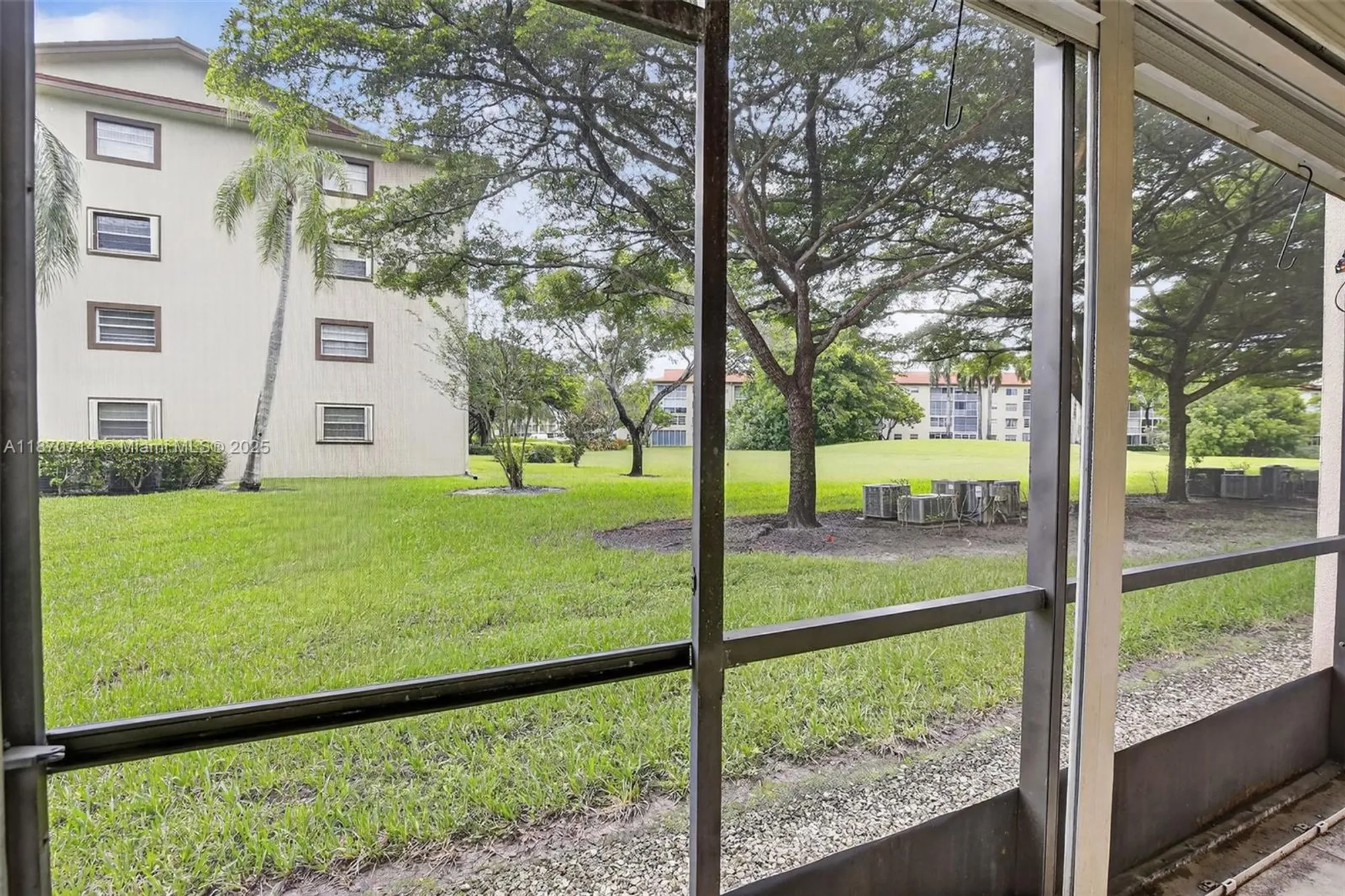 Property Slideshow image 31 of 35 | 13105 sw 16th ct 101l, Pembroke Pines, FL, 33027