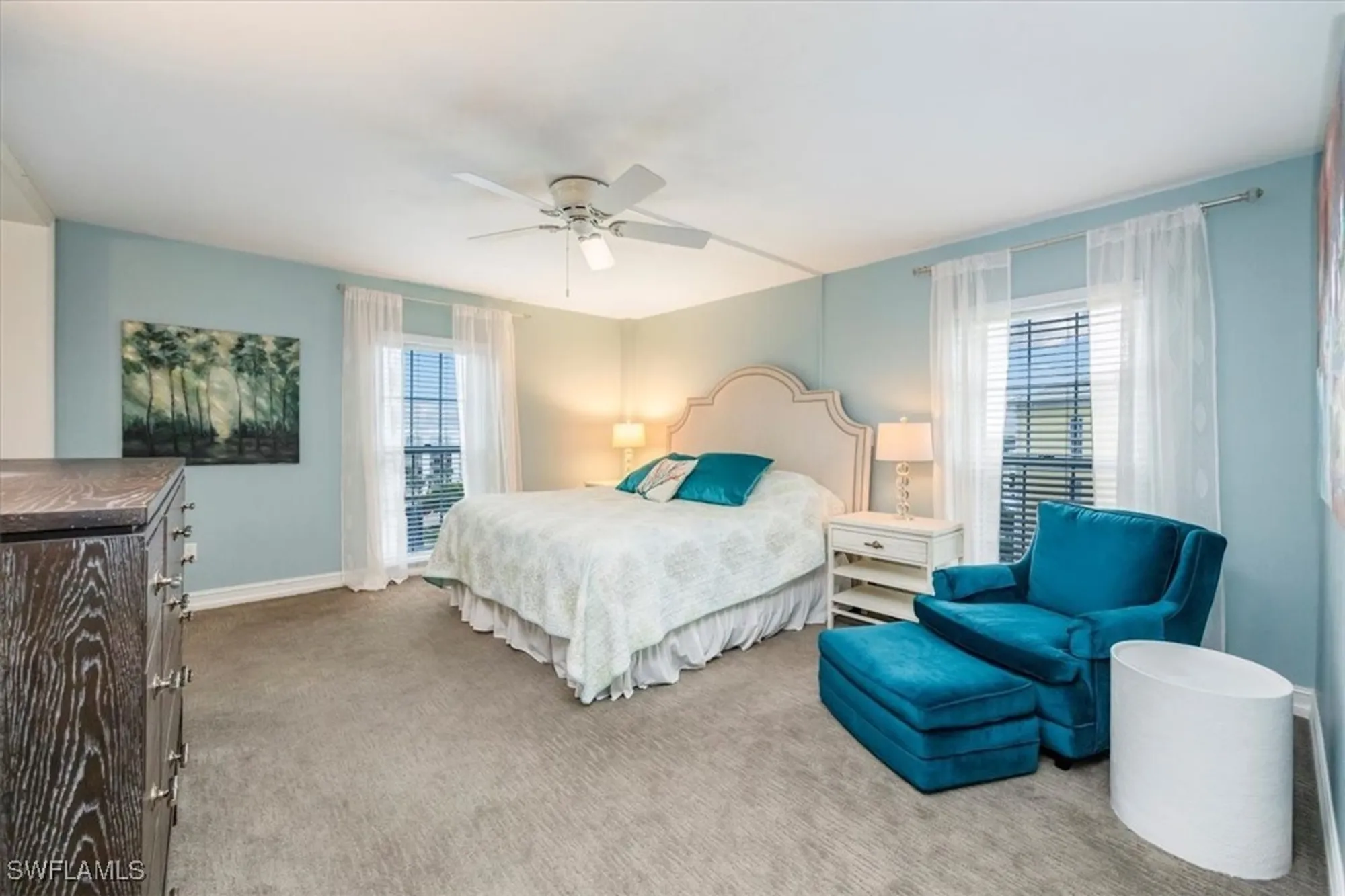 Property Slideshow image 10 of 28 | 3483 gulf shore blvd 604, Naples, FL, 34103