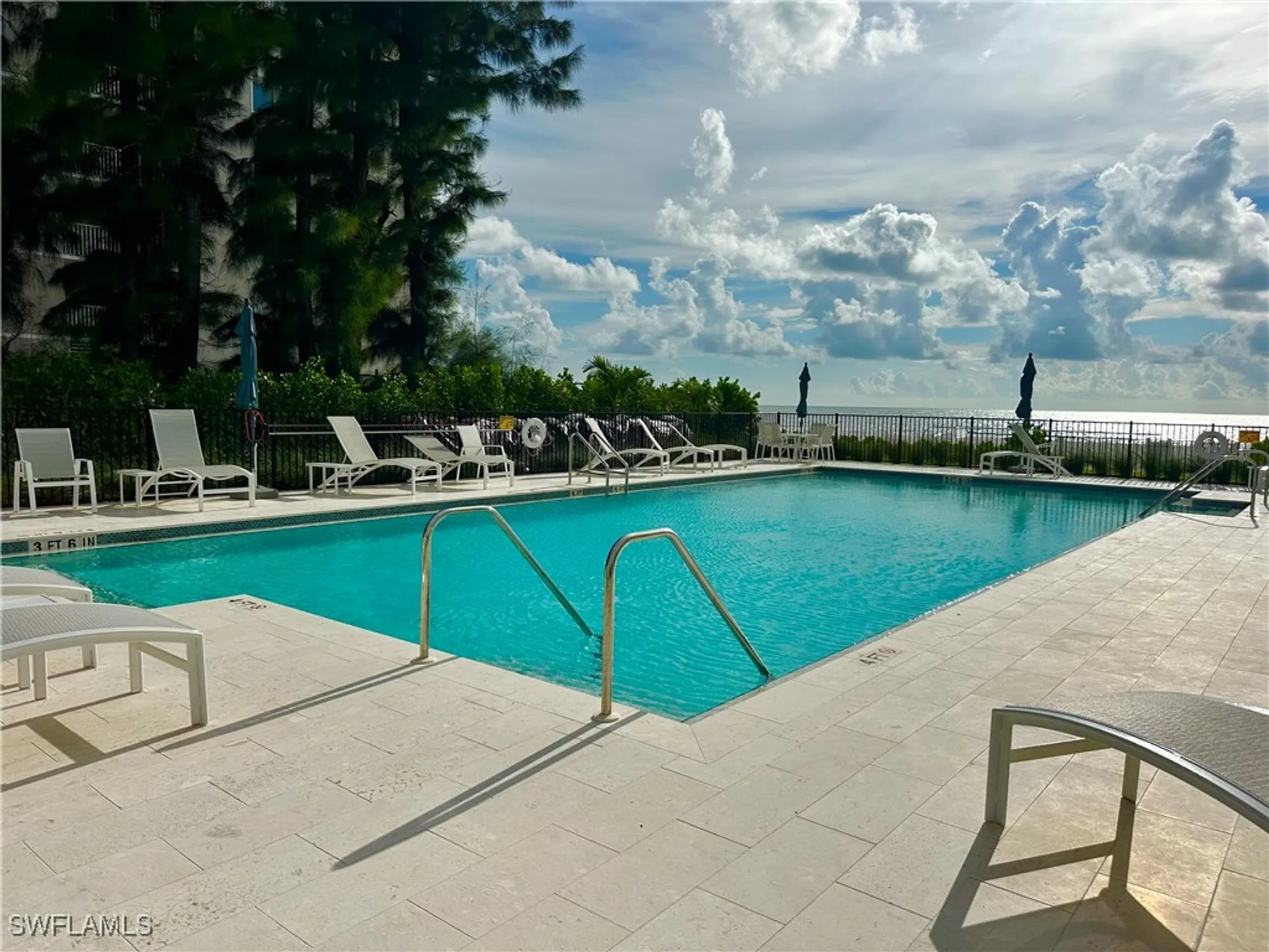 Property Slideshow image 23 of 28 | 3483 gulf shore blvd 604, Naples, FL, 34103