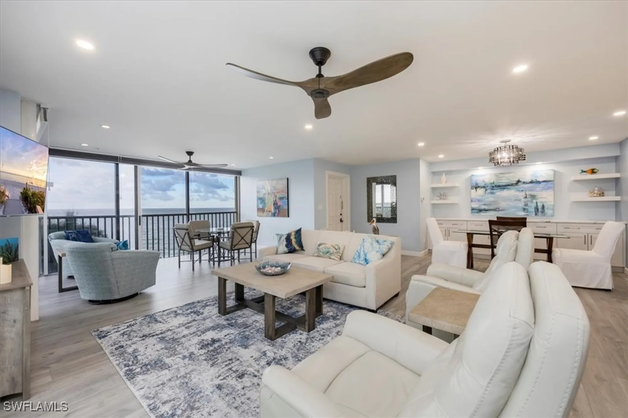 Property Slideshow image 3 of 28 | 3483 gulf shore blvd 604, Naples, FL, 34103